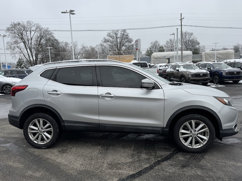 Used 2018 Nissan Rogue Sport 2018.5 AWD SV SUV