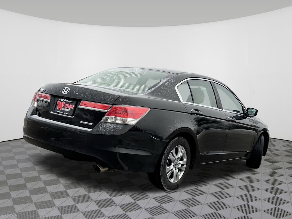 Used 2011 Honda Accord Sdn 4dr I4 Auto SE Sedan