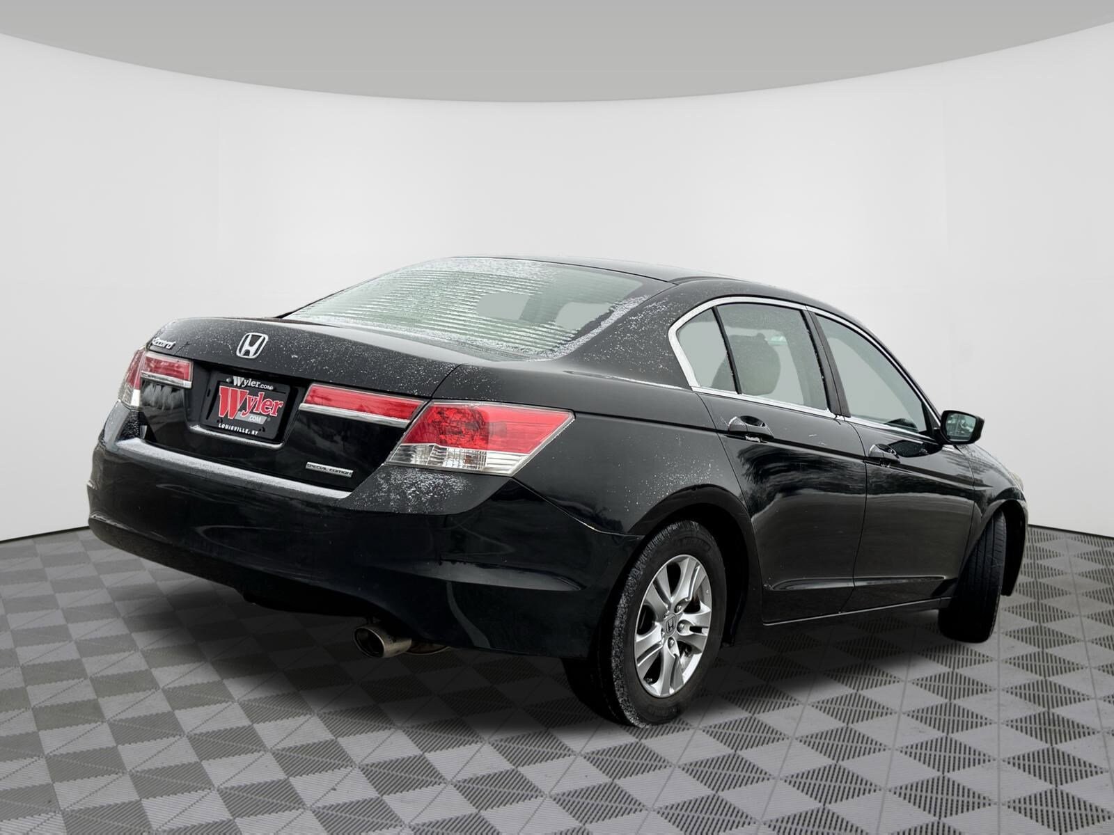 2011 Honda Accord SE photo 3