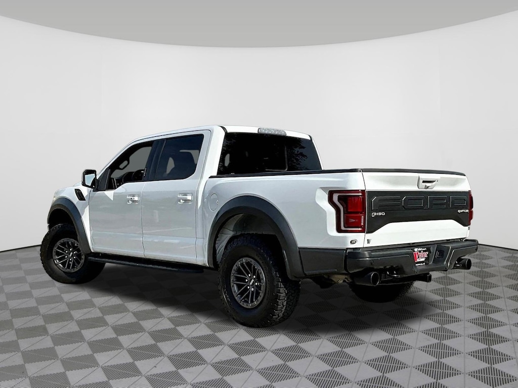 Used 2020 Ford F-150 Raptor 4WD SuperCrew 5.5 Box Truck SuperCrew Cab