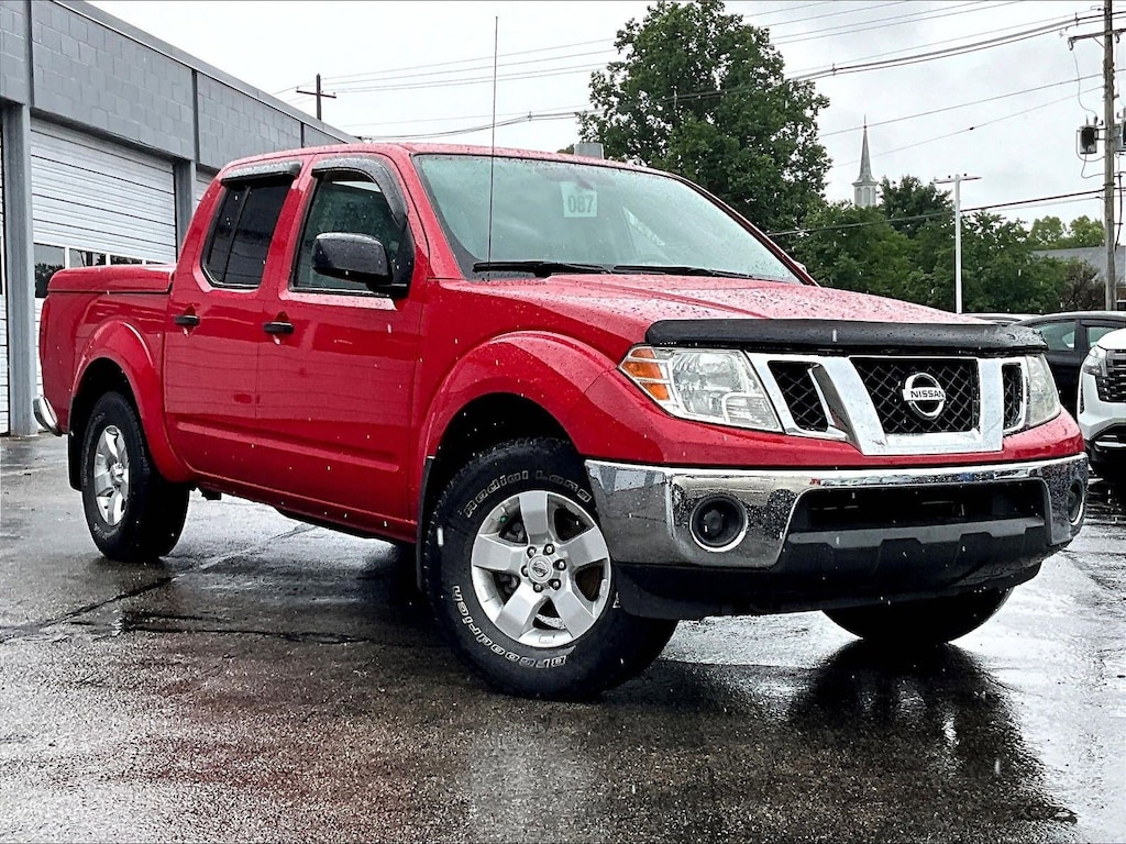 Used 2011 Nissan Frontier 4WD Crew Cab SWB Auto SV Truck Crew Cab