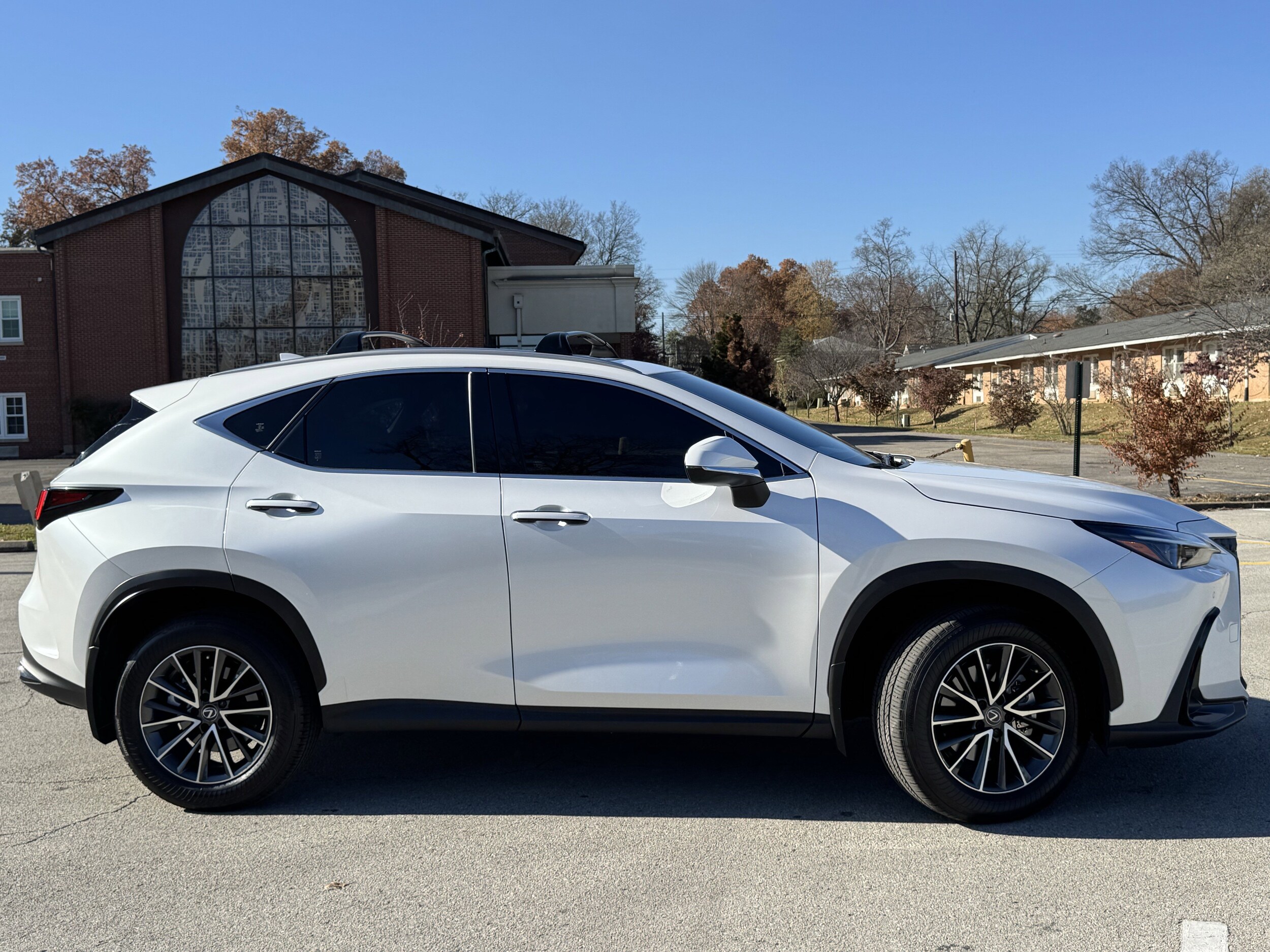 2025 Lexus NX 250 Premium photo 2