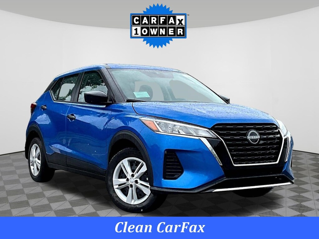 Used 2025 Nissan Kicks Play S FWD SUV