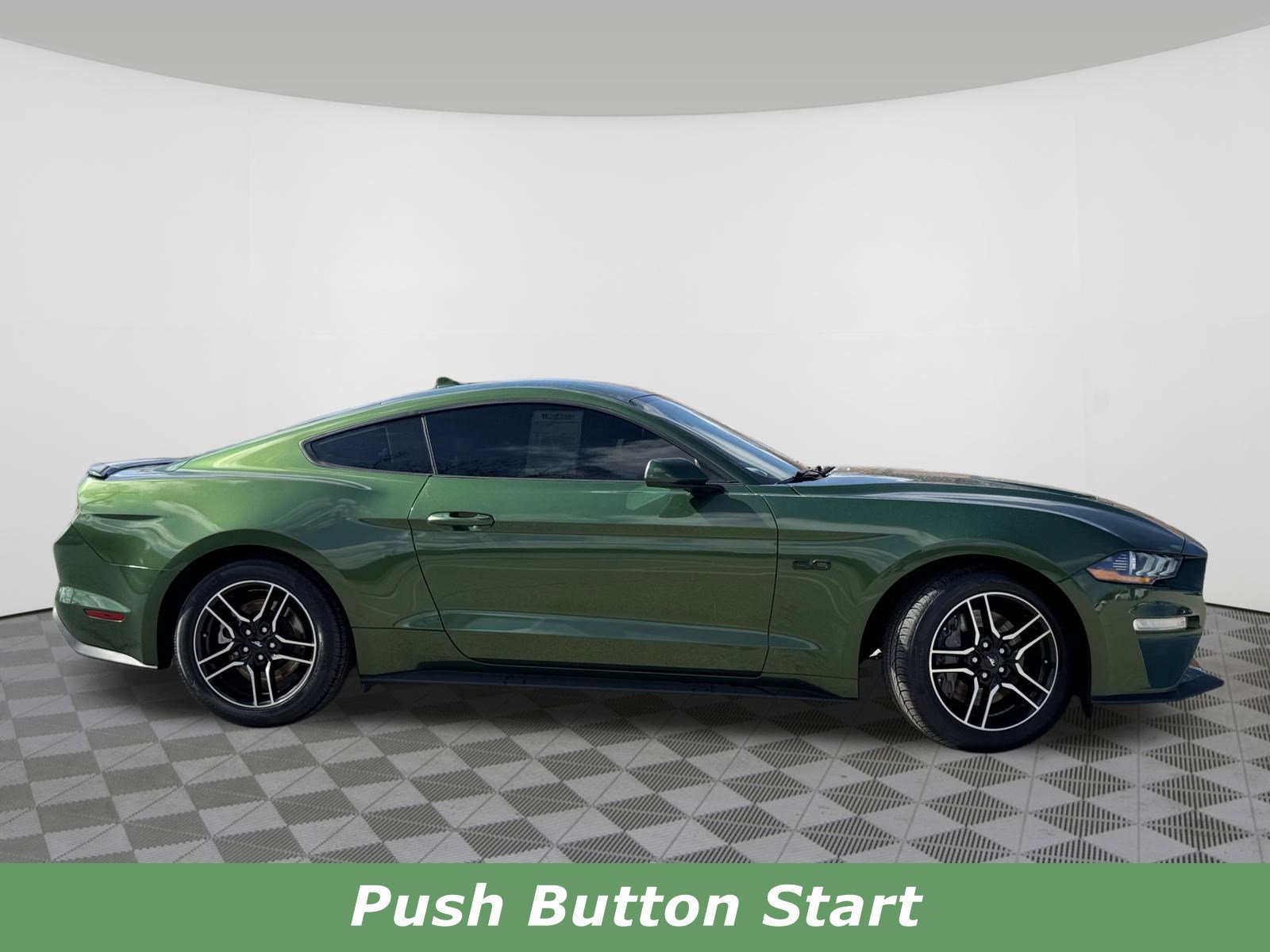 Used 2022 Ford Mustang GT Premium with VIN 1FA6P8CF7N5117966 for sale in Batavia, OH