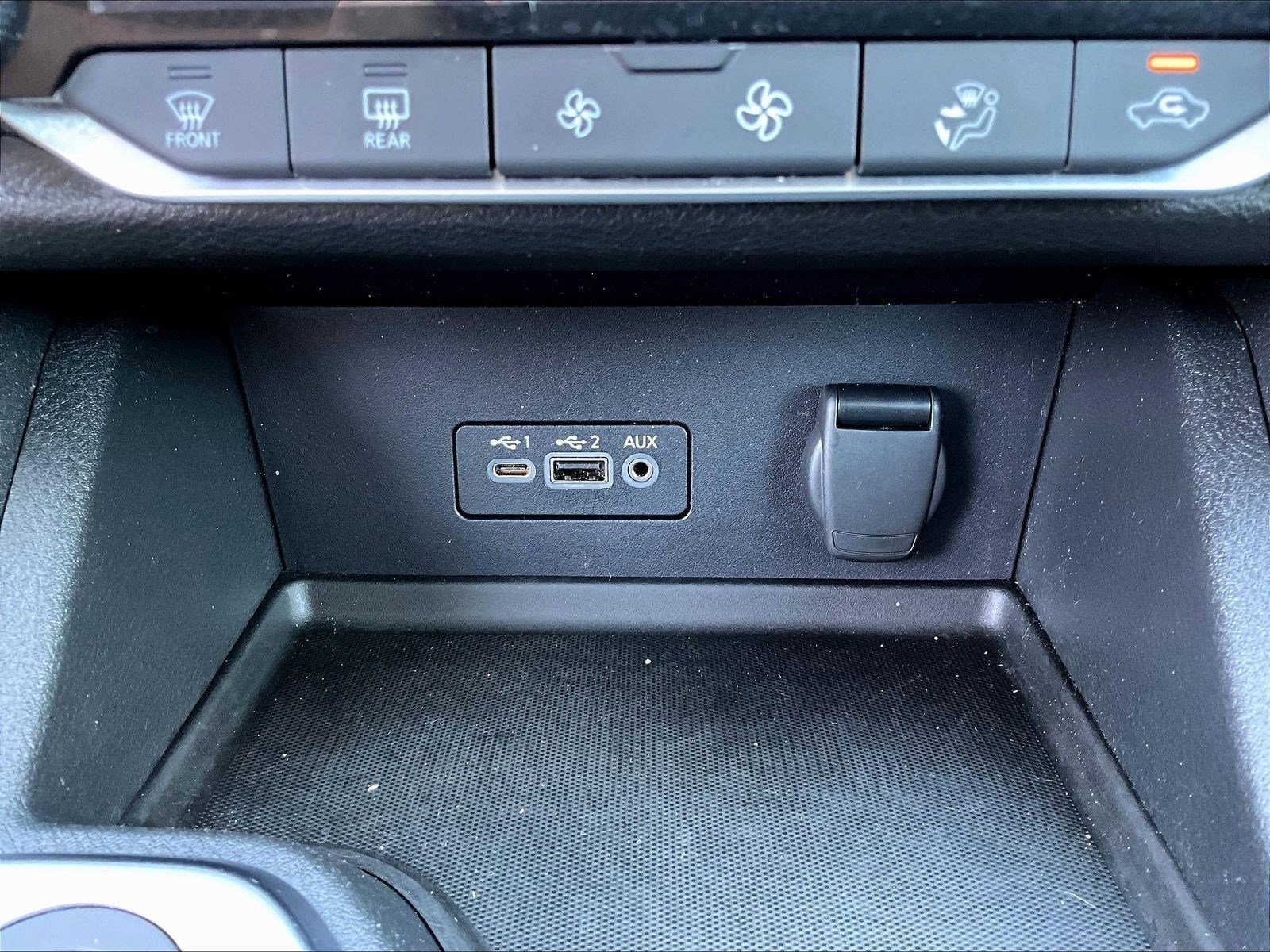 2023 Nissan Sentra SV - Photo 16