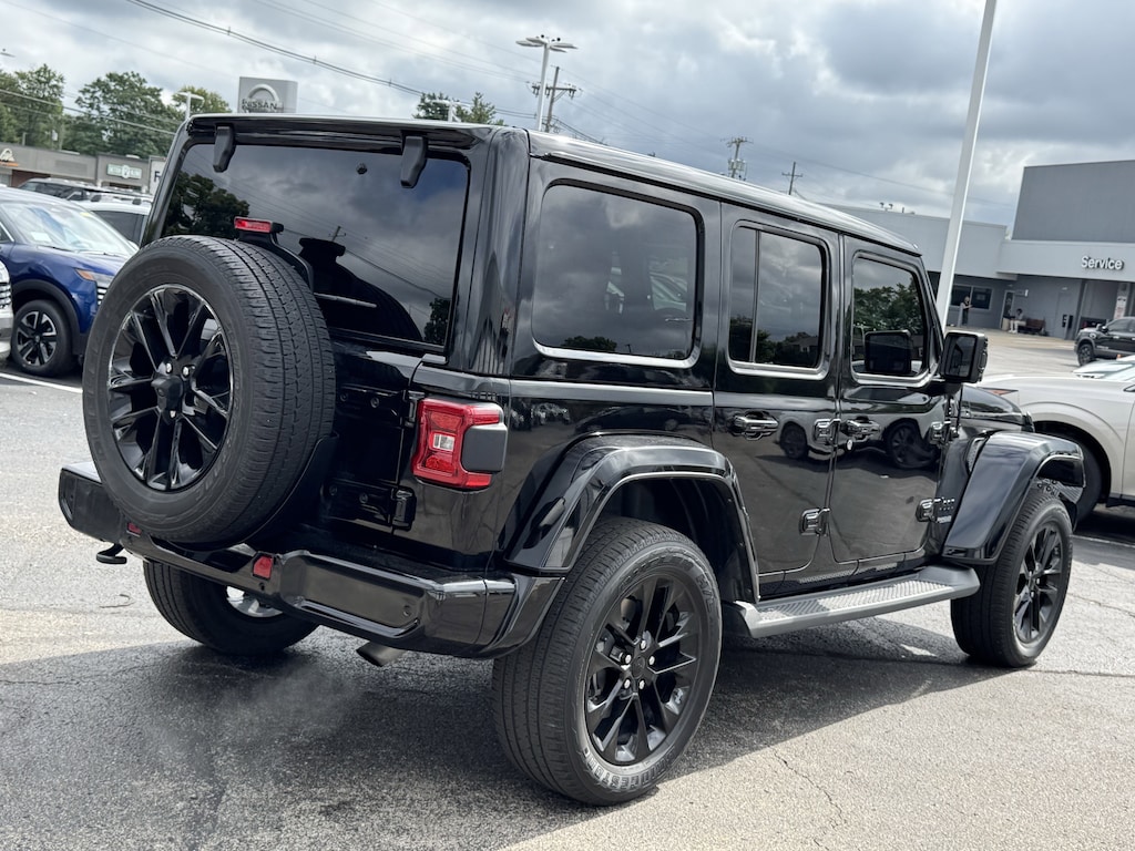 Used 2021 Jeep Wrangler Unlimited Sahara High Altitude 4x4 SUV