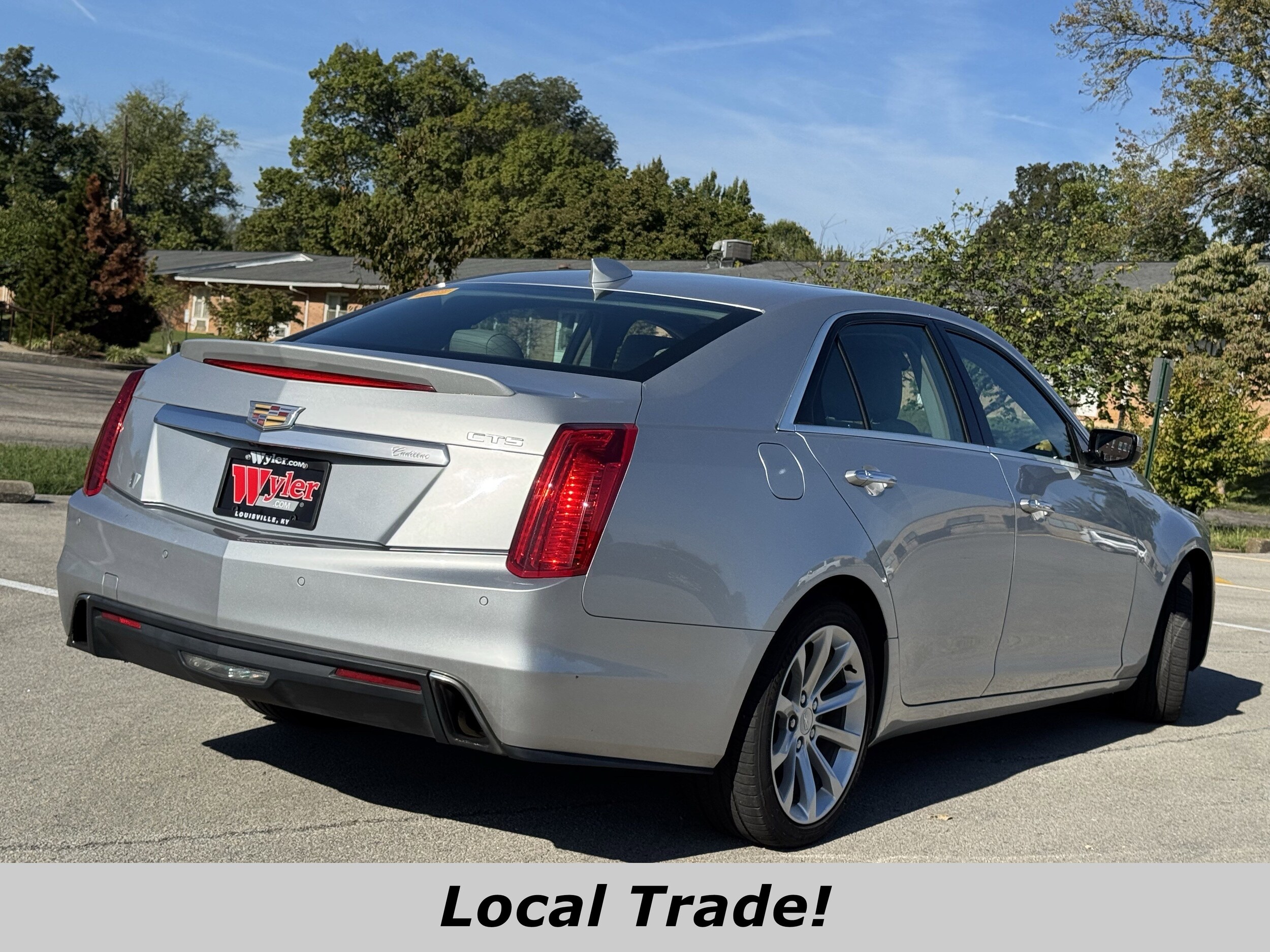 2018 Cadillac CTS Sedan Luxury photo 3