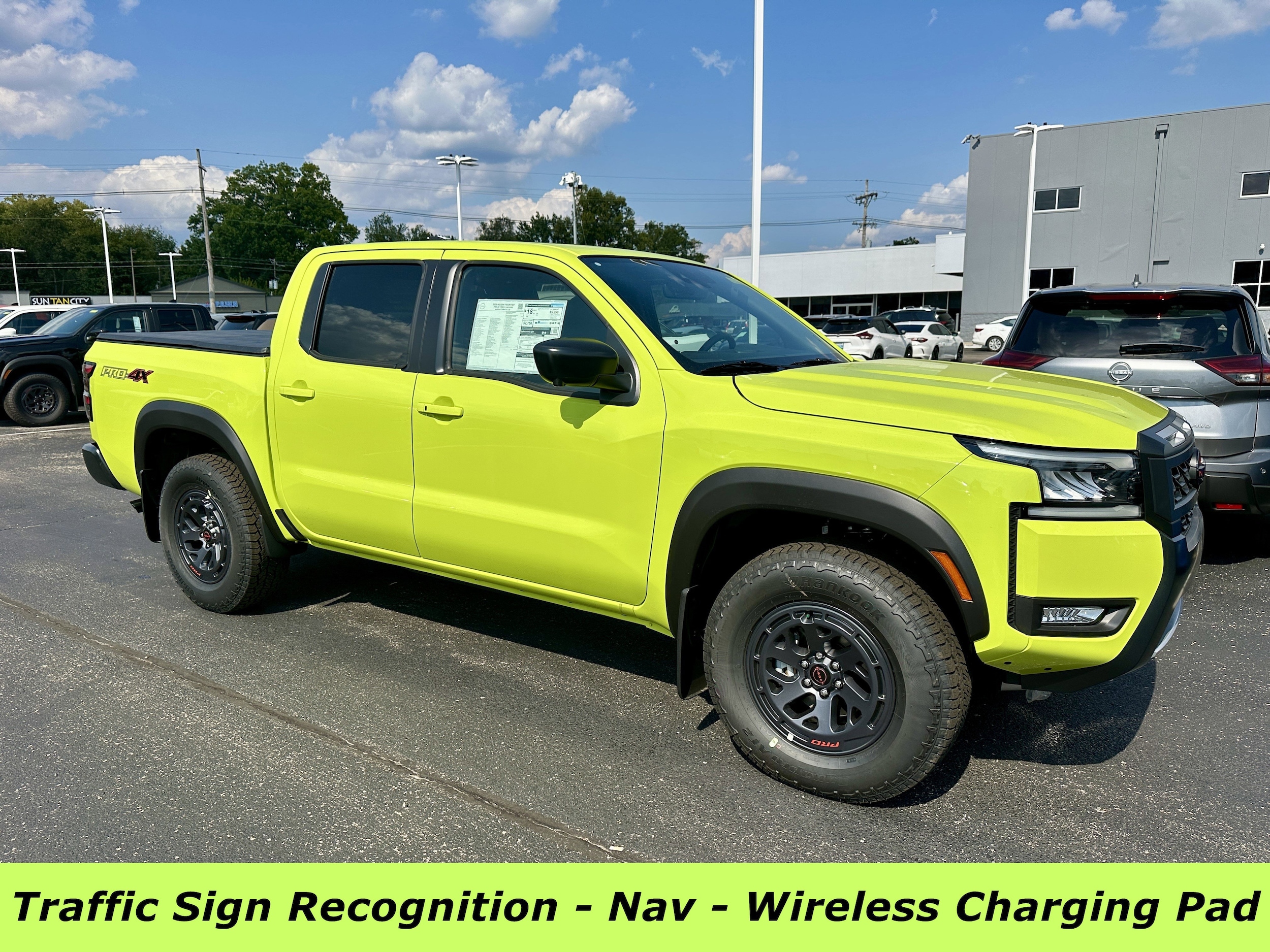 2026 Nissan Frontier PRO-4X's photo