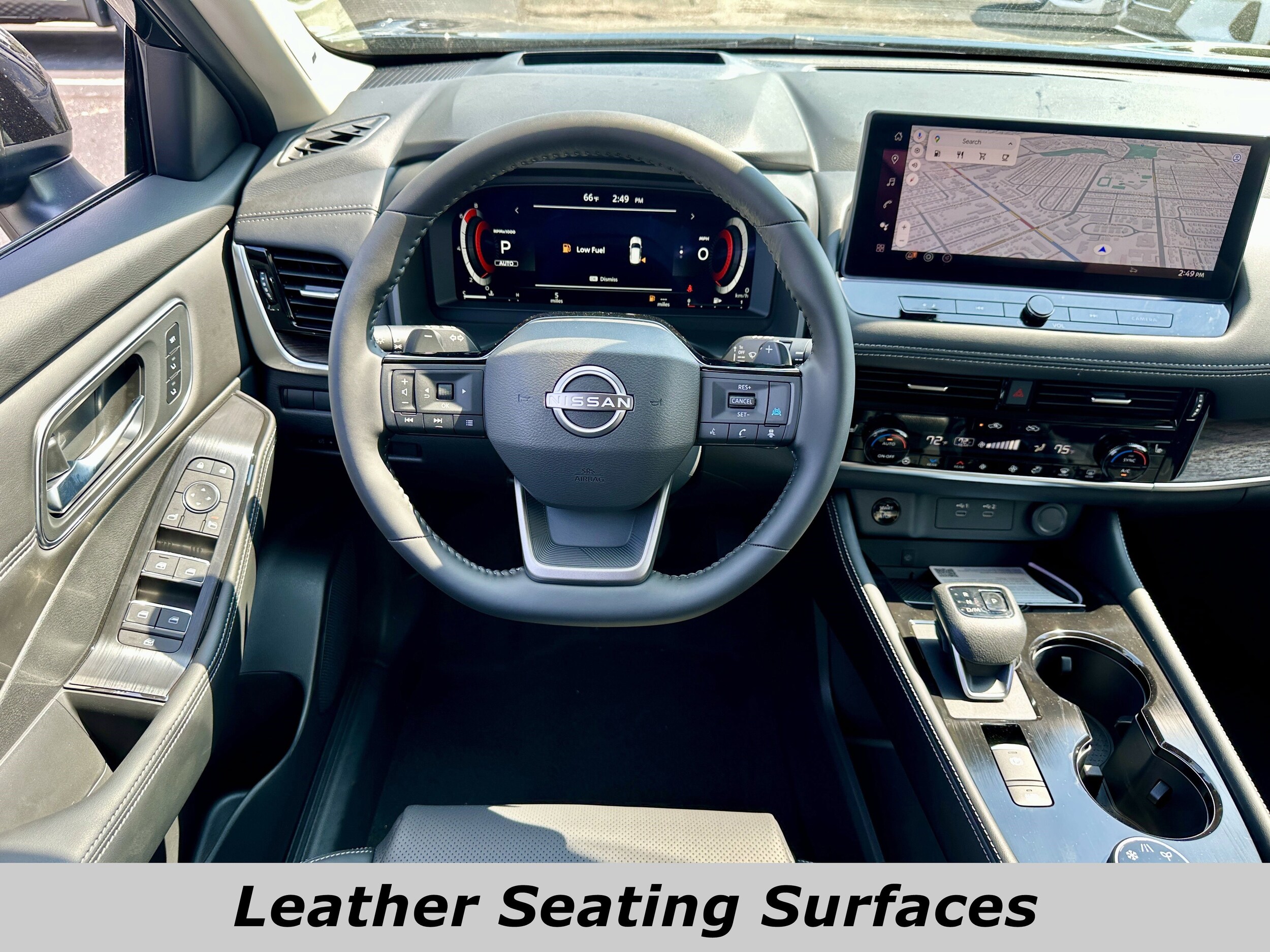 2026 Nissan Rogue Platinum photo 4