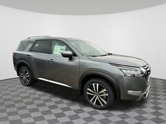 2025 Nissan Pathfinder Platinum SUV