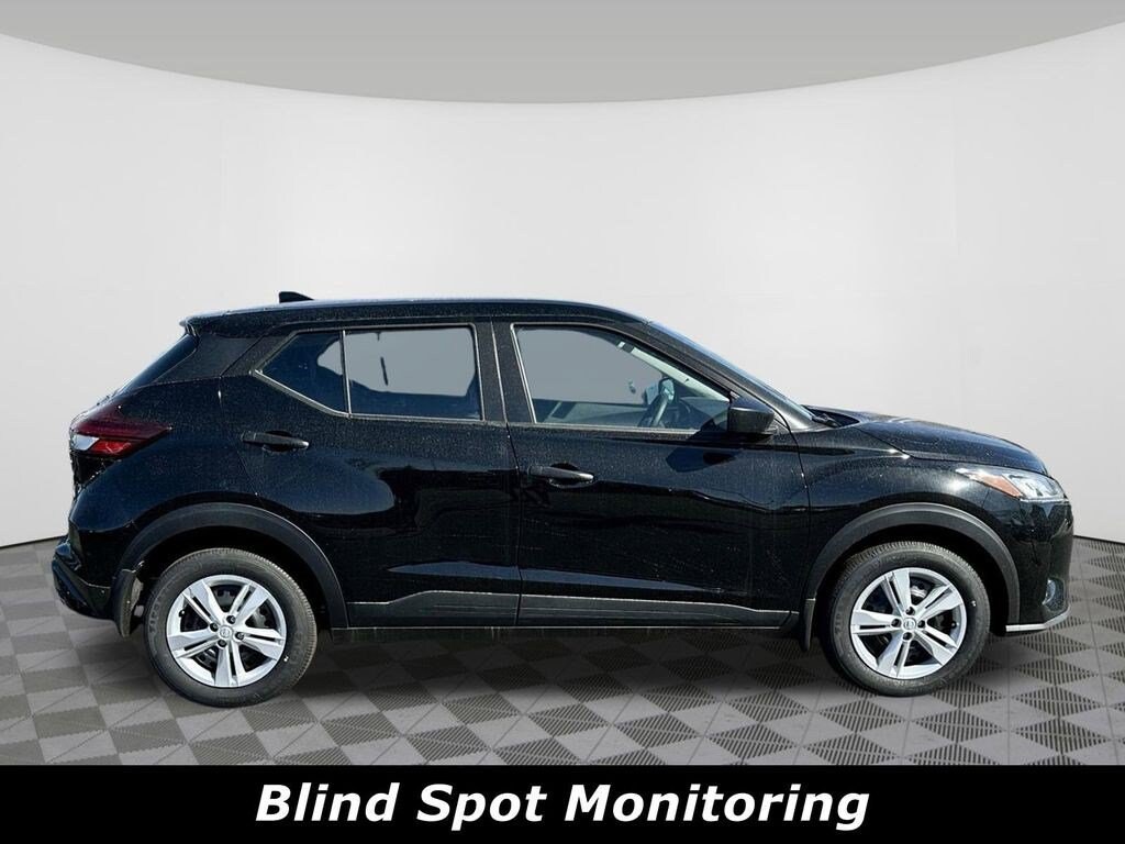 Certified 2025 Nissan Kicks Play S FWD SUV