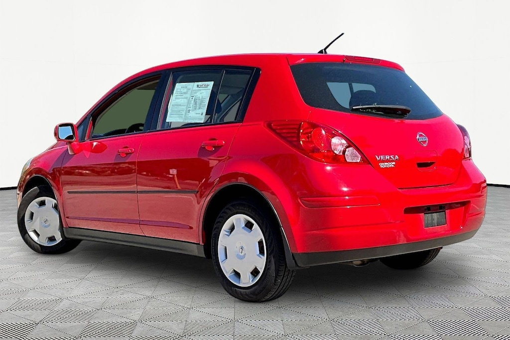 Used 2009 Nissan Versa 5dr HB I4 Auto 1.8 S Hatchback