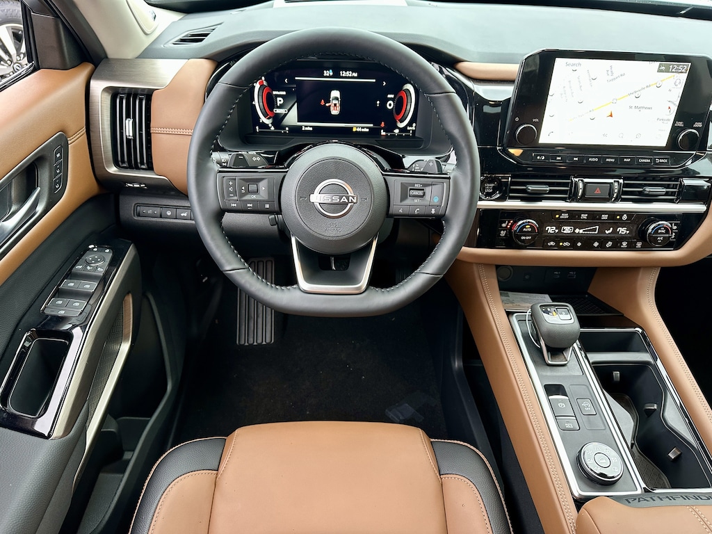 New 2025 Nissan Pathfinder Platinum SUV