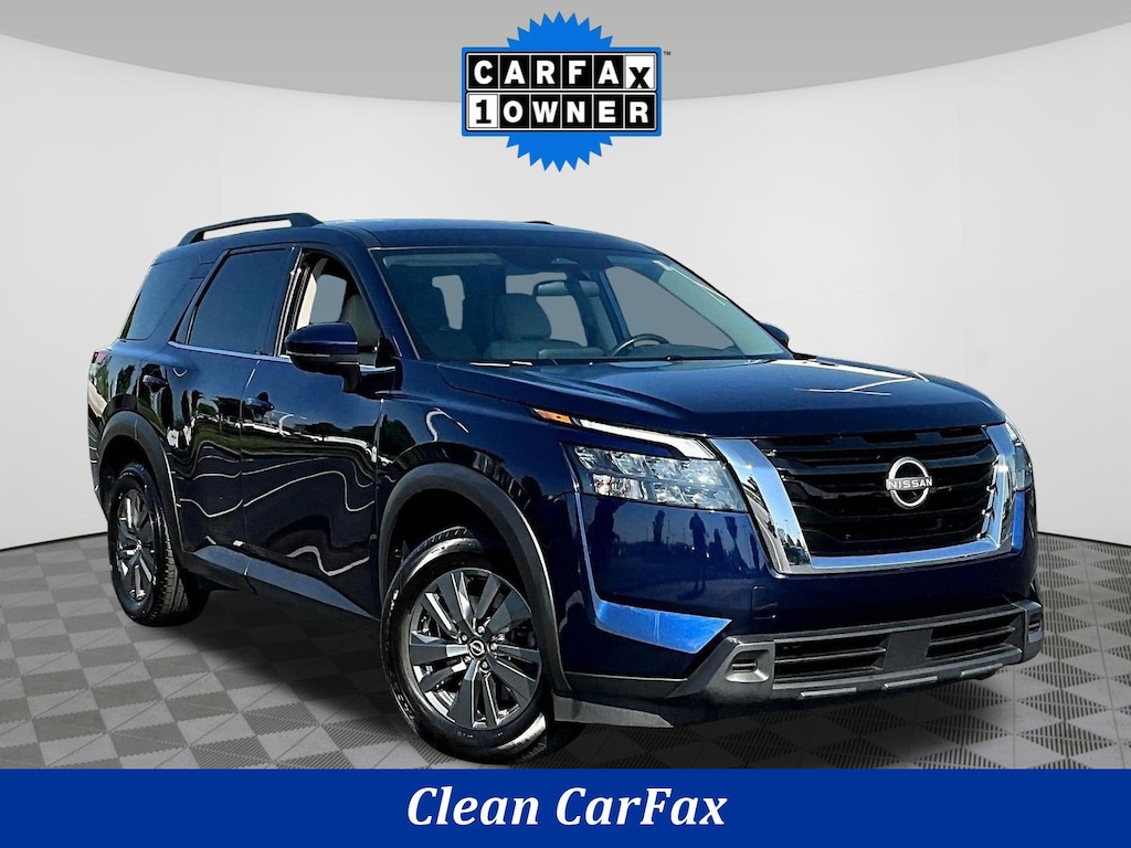Used 2024 Nissan Pathfinder SV 4WD SUV