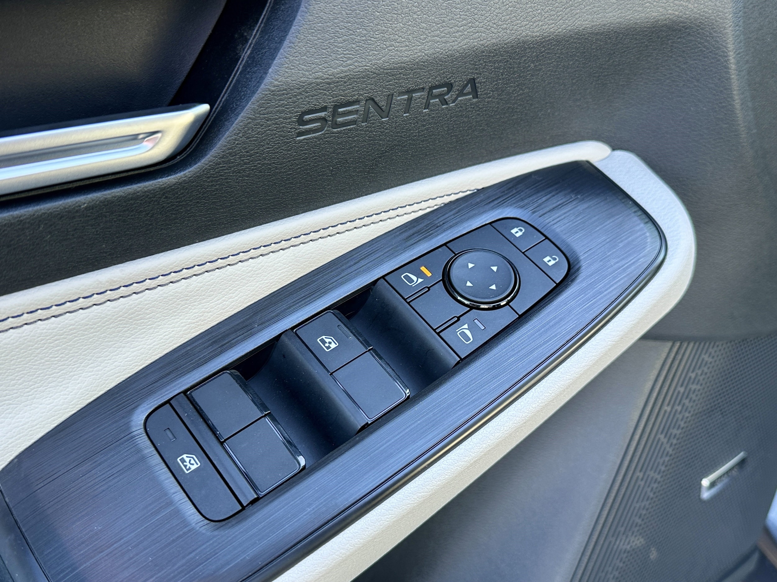 2026 Nissan Sentra SL - Photo 32
