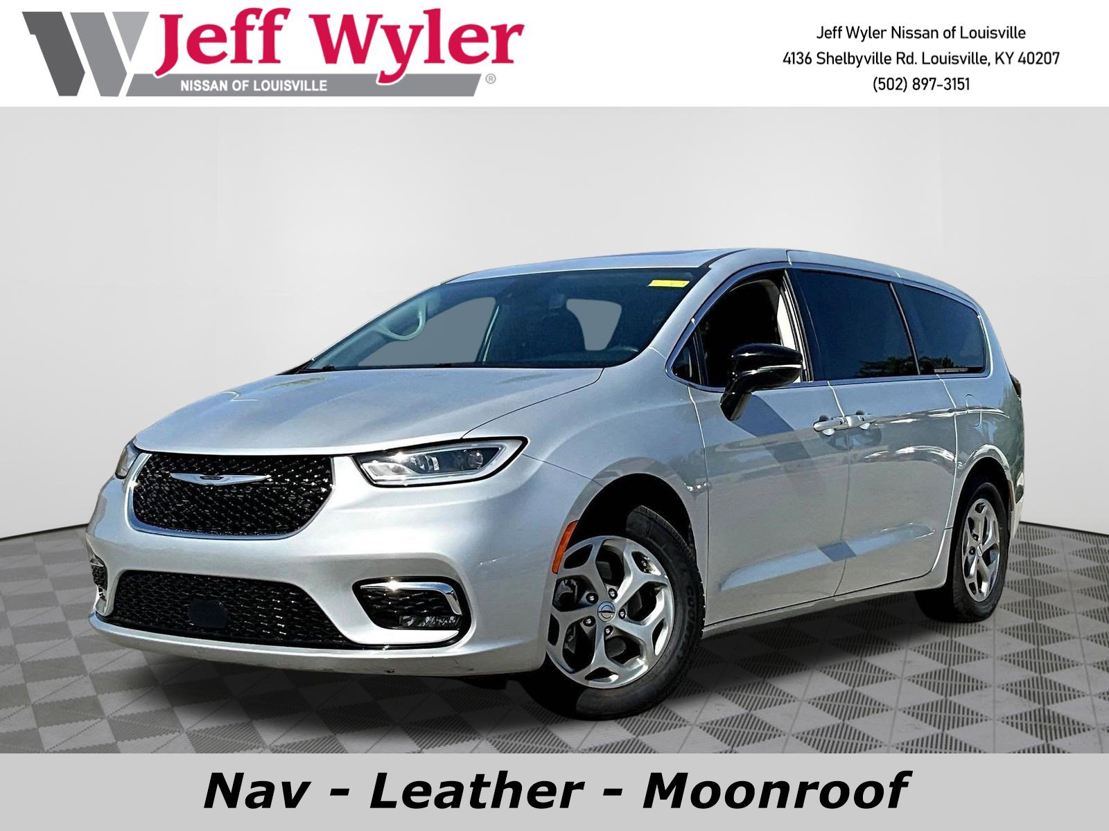 2024 Chrysler Pacifica Limited's photo