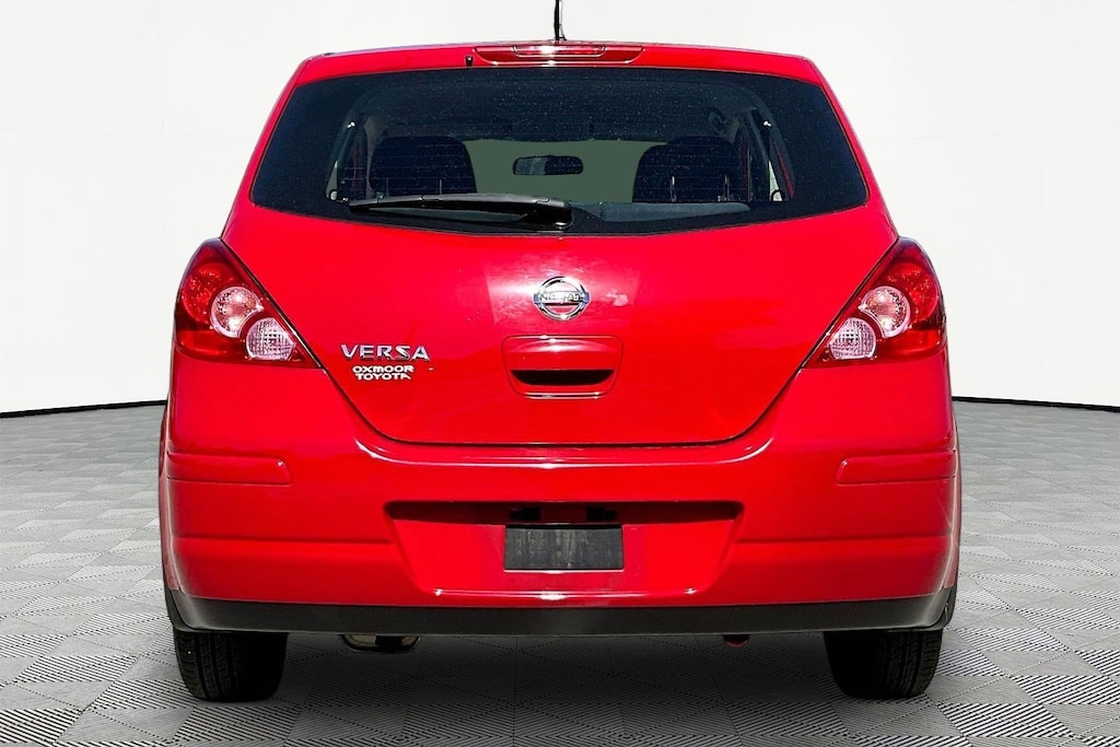 Used 2009 Nissan Versa 5dr HB I4 Auto 1.8 S Hatchback