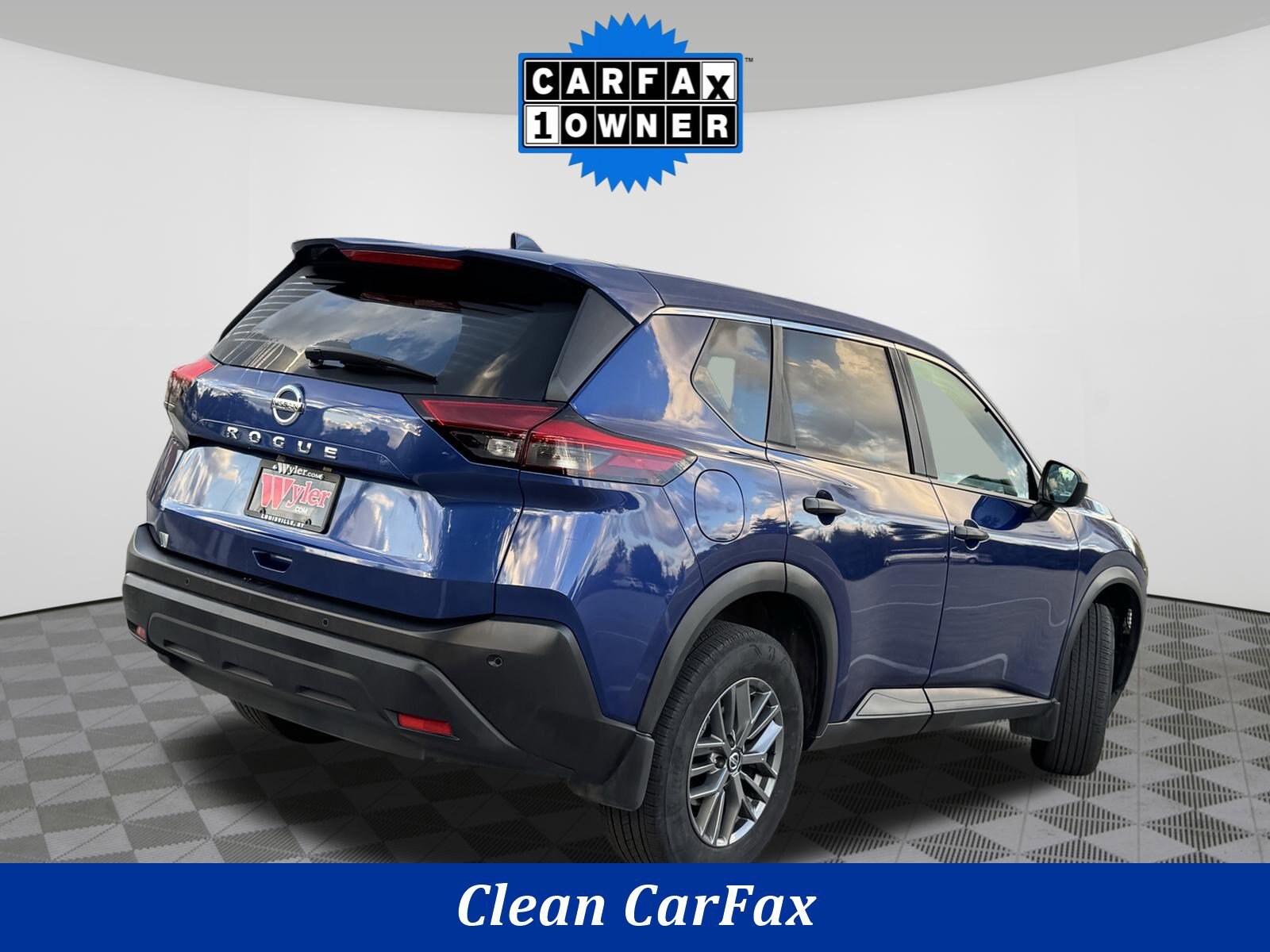 2021 Nissan Rogue S photo 2
