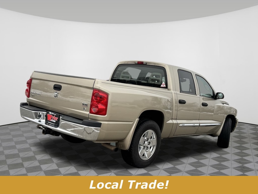 Used 2005 Dodge Dakota 4dr Quad Cab 131 WB Laramie Truck Quad Cab