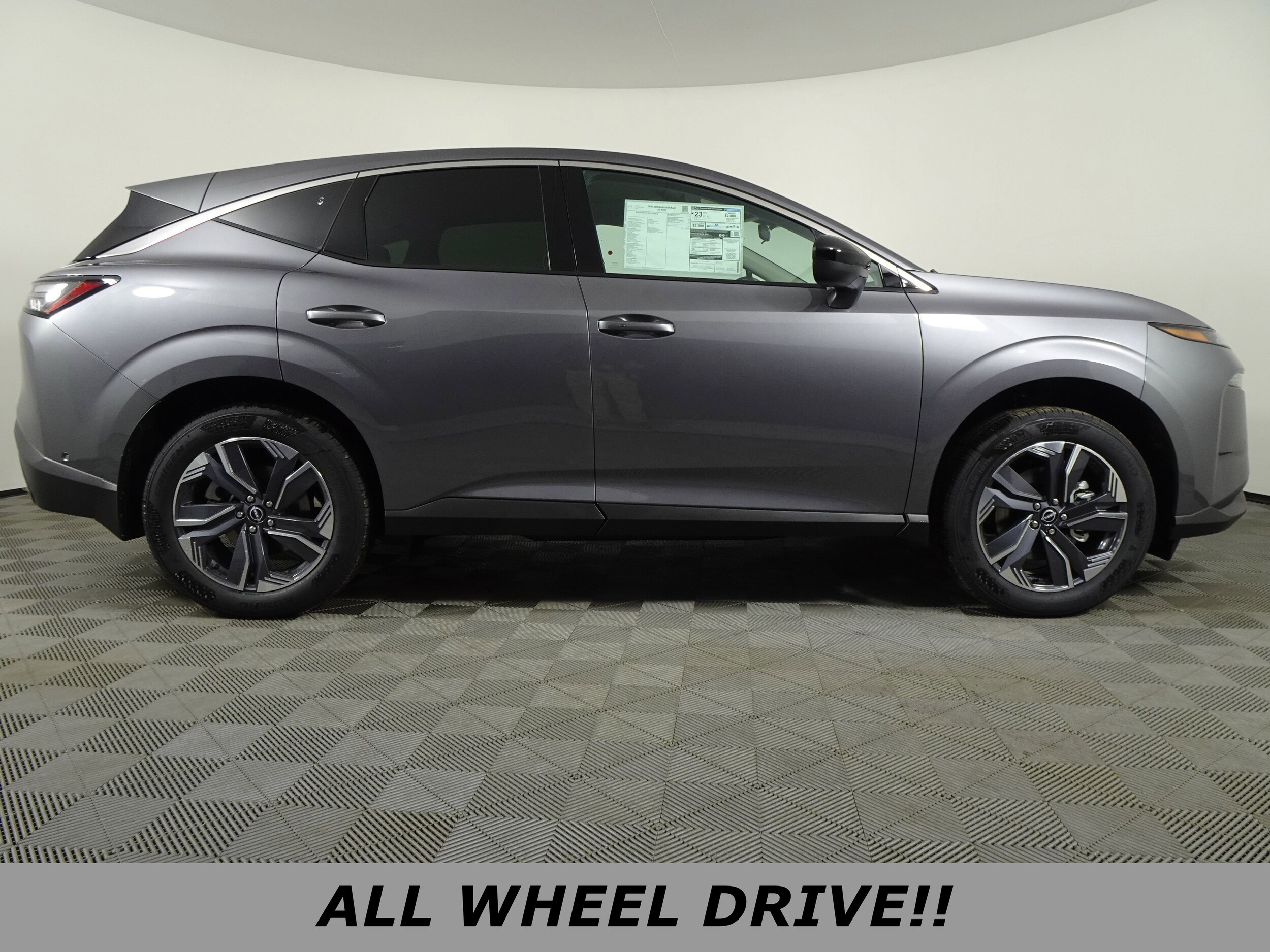 2025 Nissan Murano SV photo 2