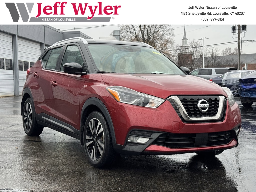 Used 2020 Nissan Kicks SR FWD SUV