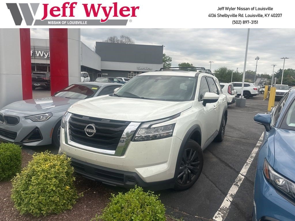 Used 2022 Nissan Pathfinder SV 4WD SUV