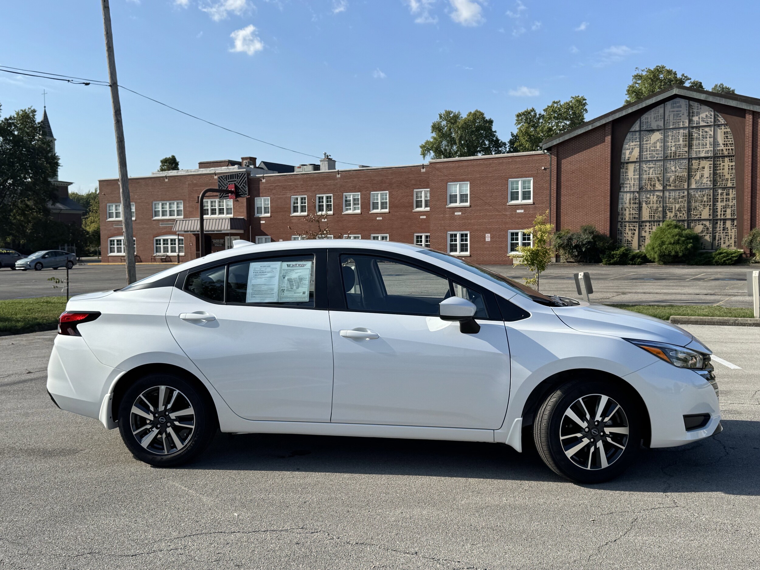 2025 Nissan Versa SV photo 2