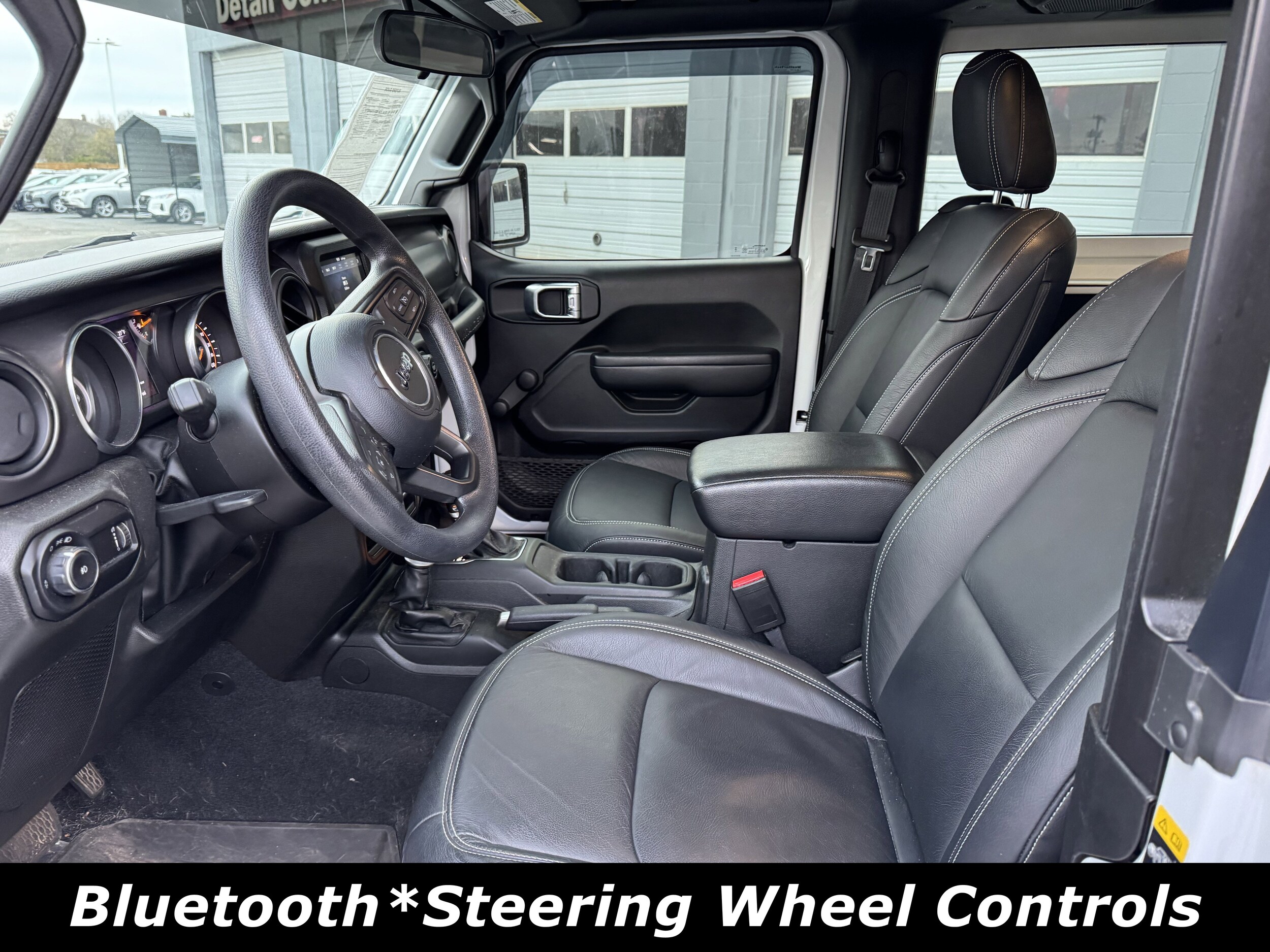 2023 Jeep Wrangler Willys Sport Two-Door photo 3