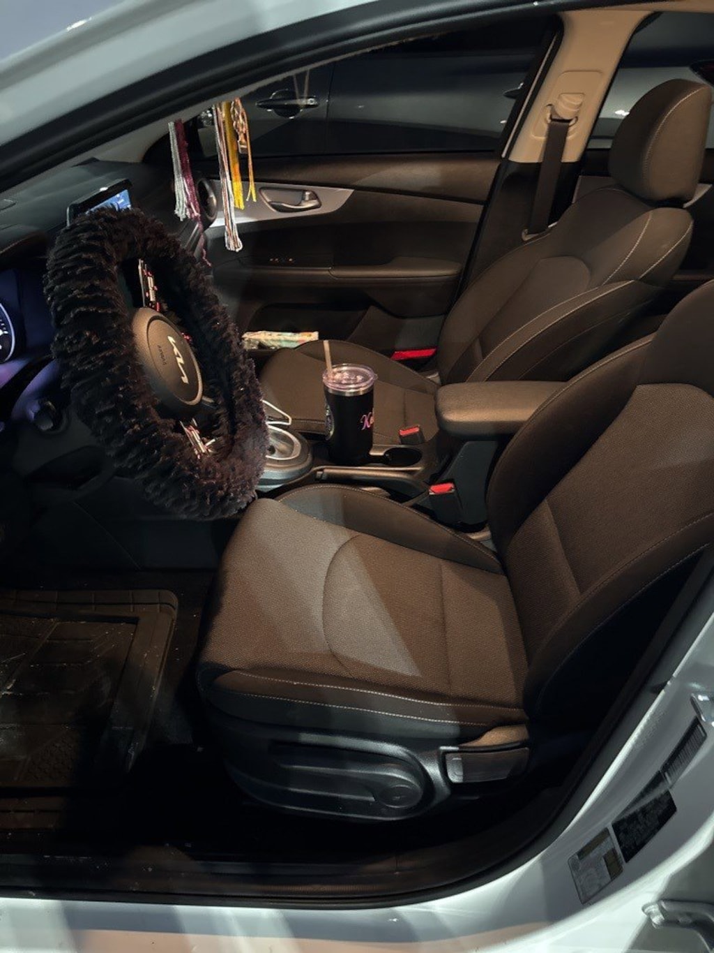 Used 2024 Kia Forte LXS IVT Sedan