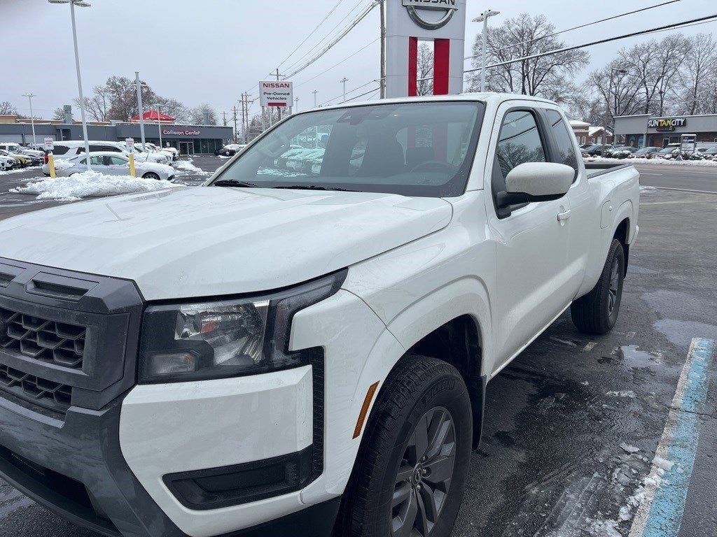 Used 2025 Nissan Frontier King Cab 4x4 SV Truck King Cab