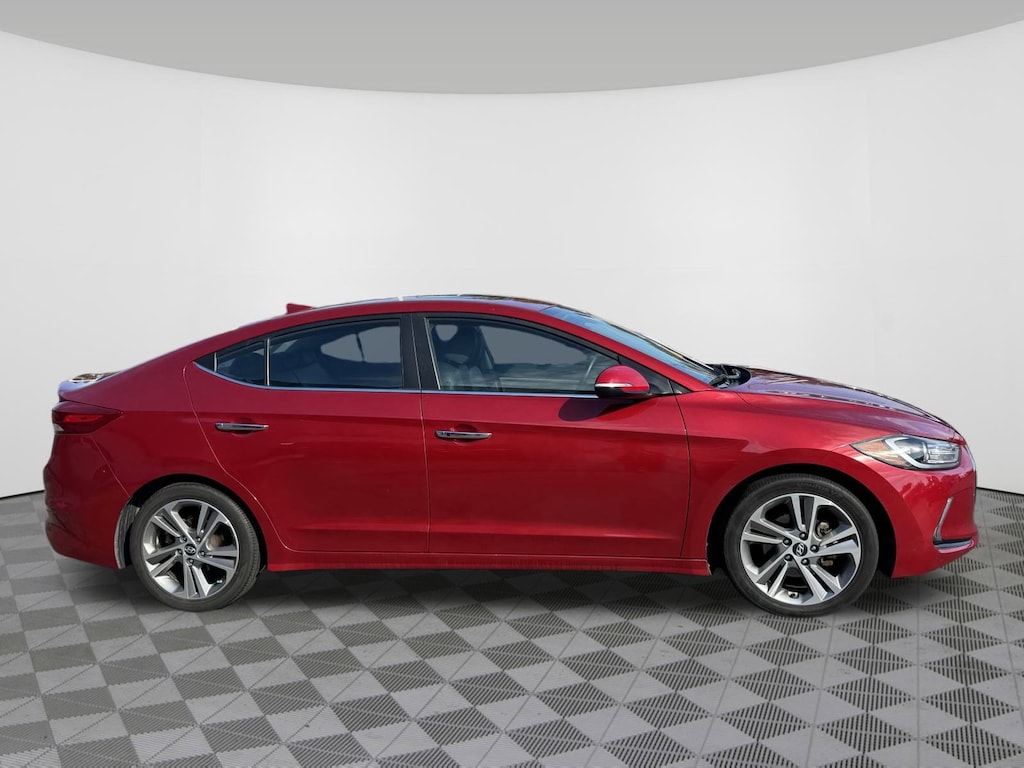 Used 2017 Hyundai Elantra Limited 2.0L Auto (Ulsan) Sedan