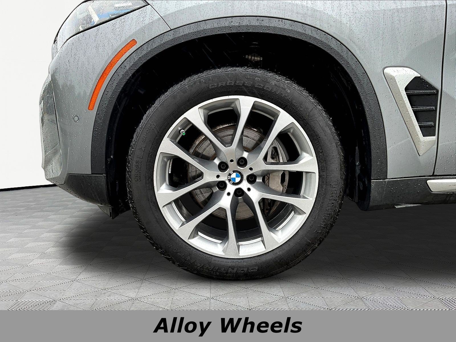 2025 BMW X5 40i - Photo 37