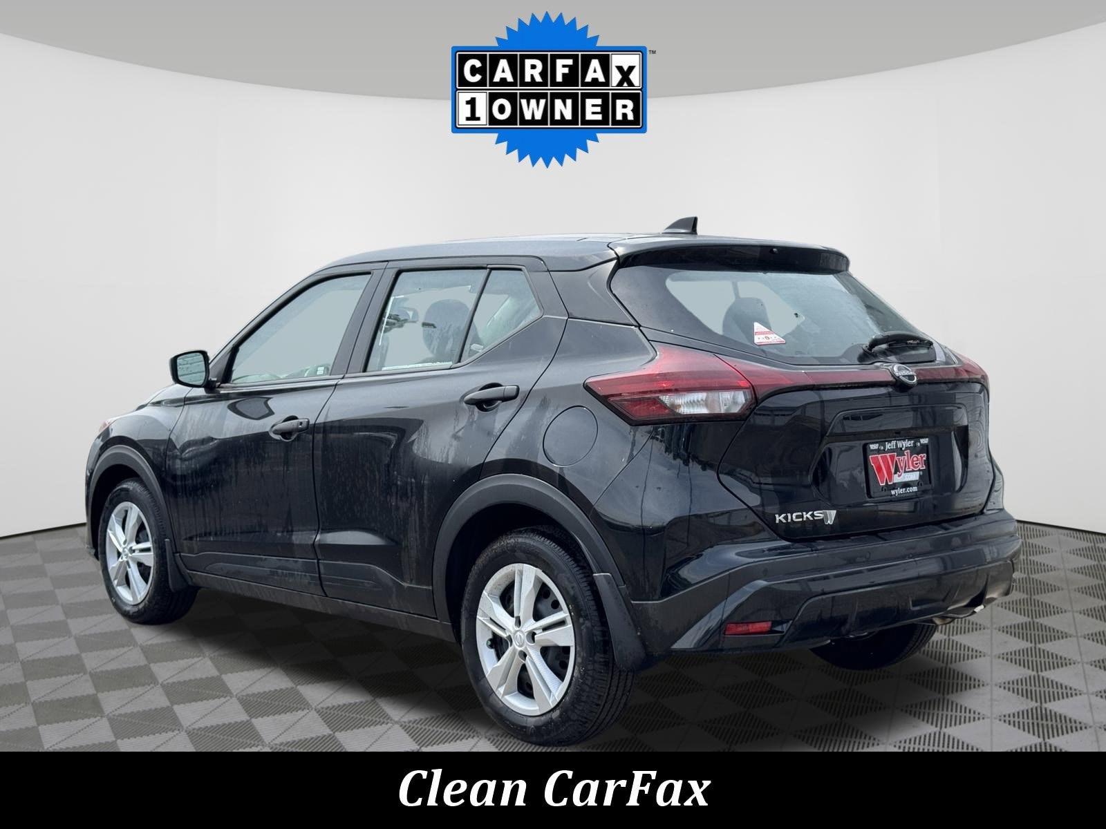 Certified 2024 Nissan Kicks S with VIN 3N1CP5BV1RL594714 for sale in Louisville, KY