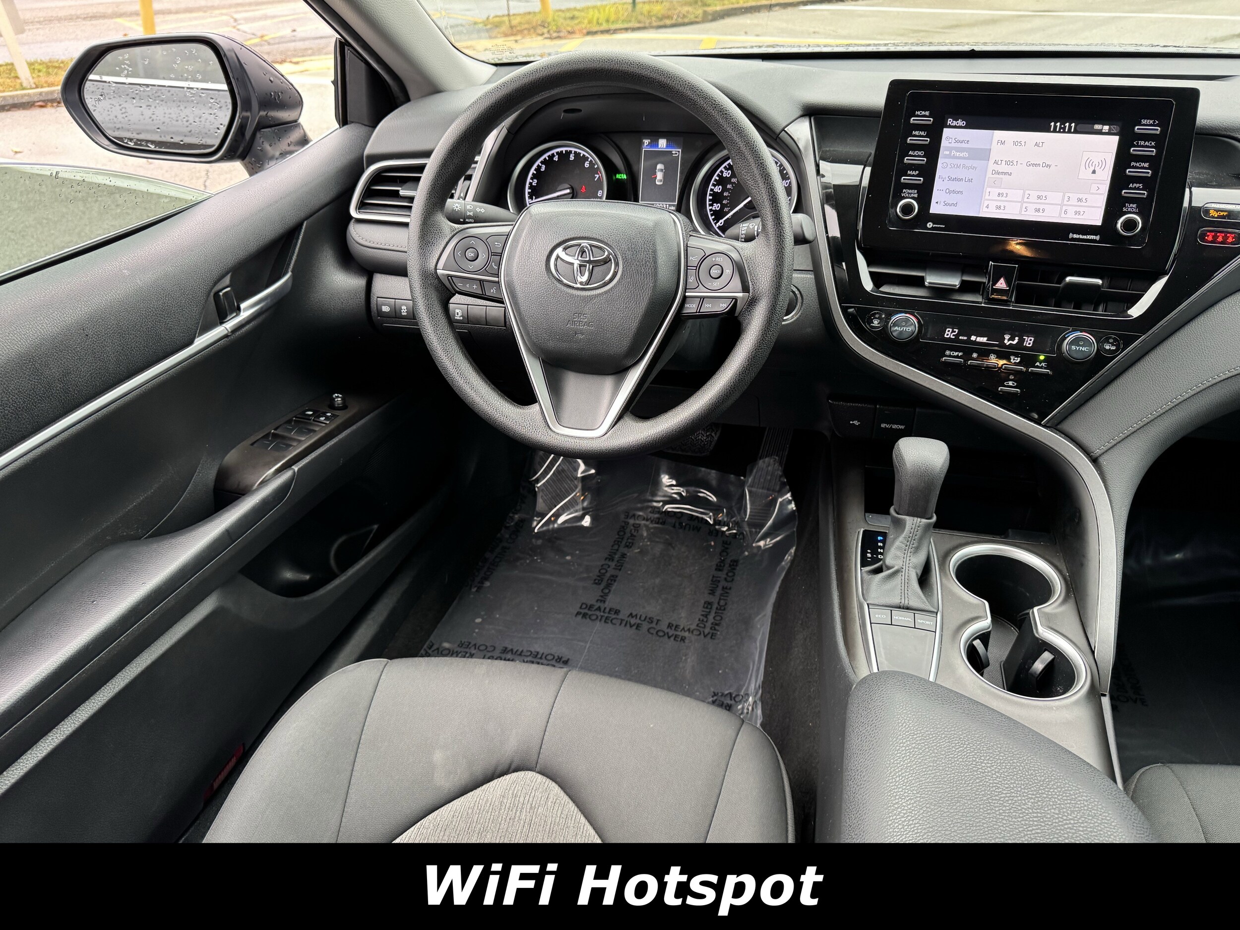 2023 Toyota Camry LE photo 2