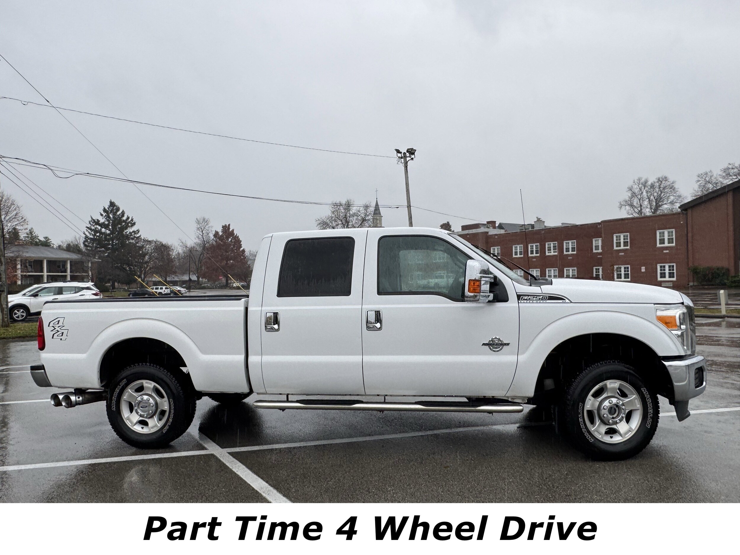 2016 Ford F-250 XLT photo 2