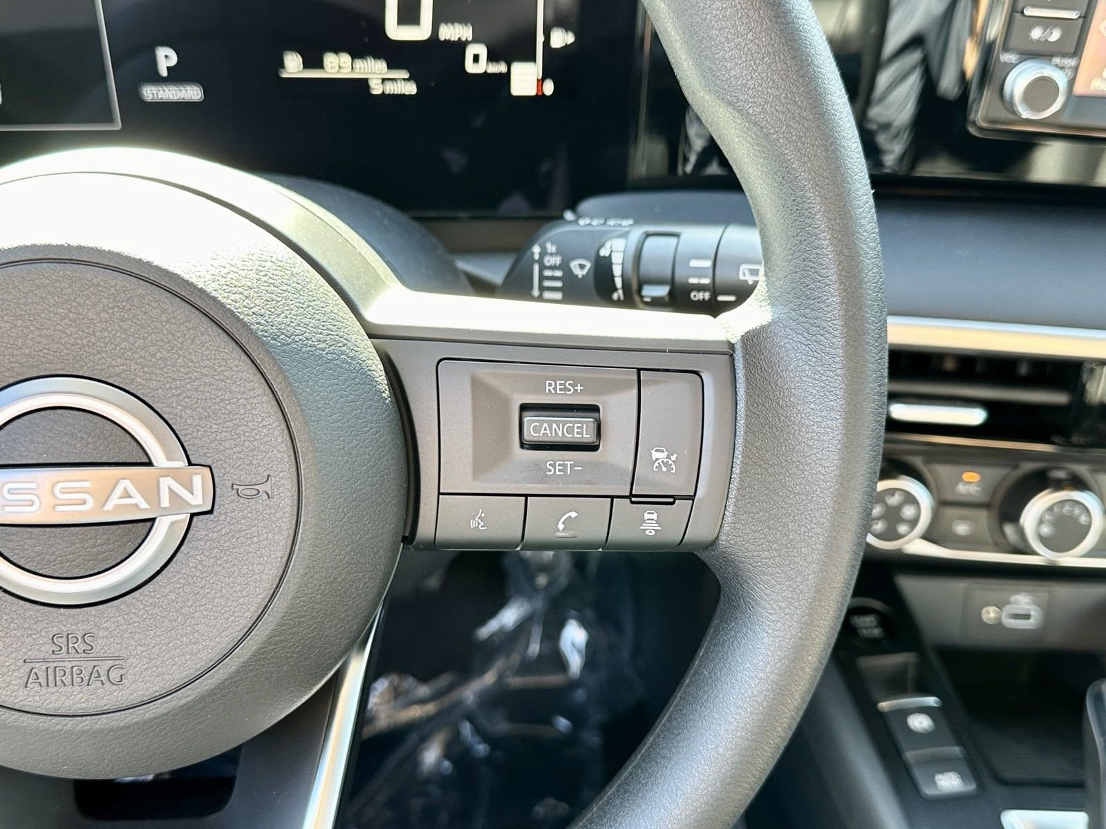 2025 Nissan Kicks SV AWD - Photo 27