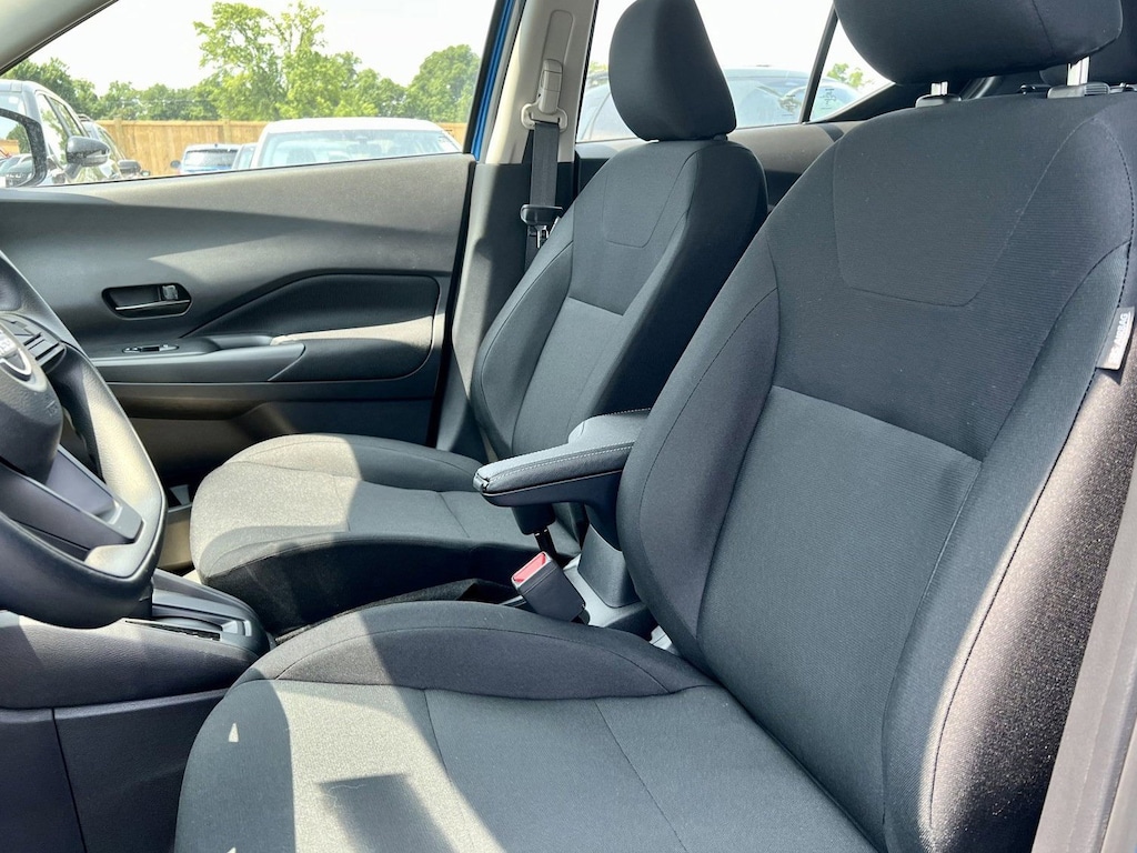 New 2024 Nissan Kicks S SUV