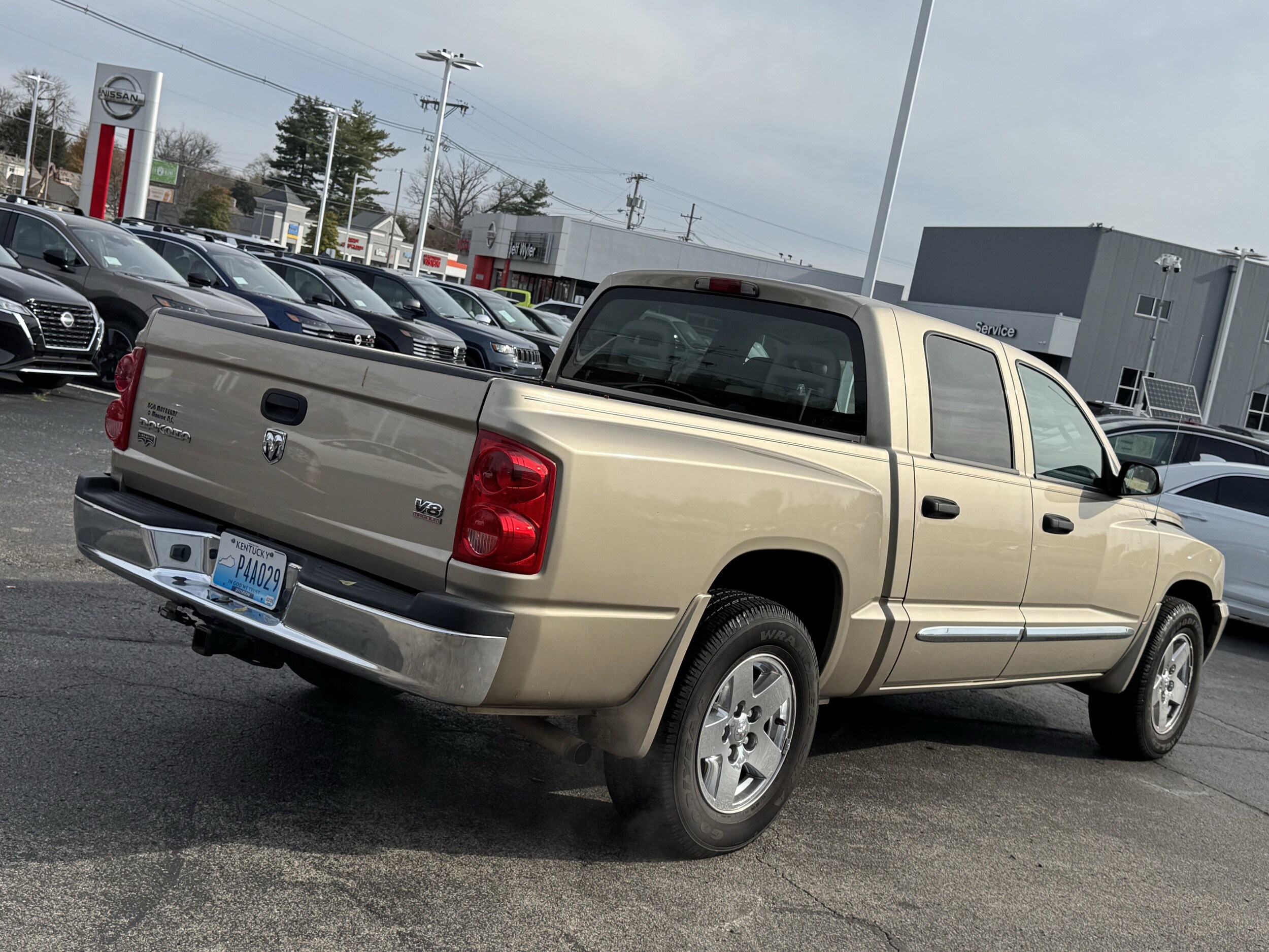 2005 Dodge Dakota Laramie photo 3