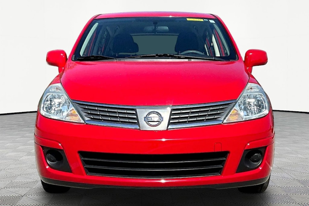 Used 2009 Nissan Versa 5dr HB I4 Auto 1.8 S Hatchback