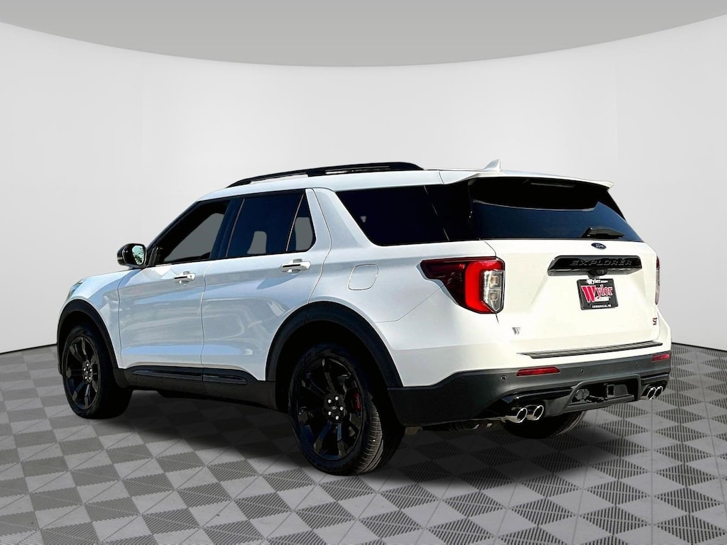 Used 2022 Ford Explorer ST 4WD SUV