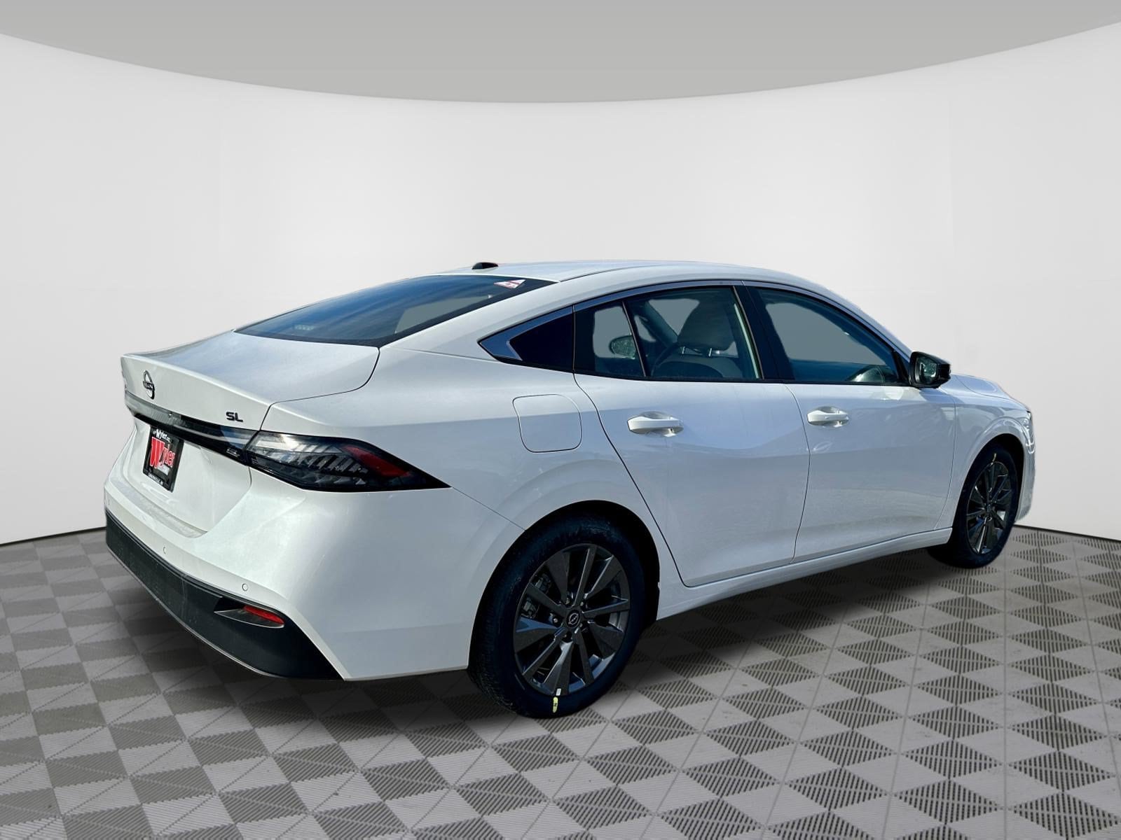 2026 Nissan Sentra SL - Photo 8