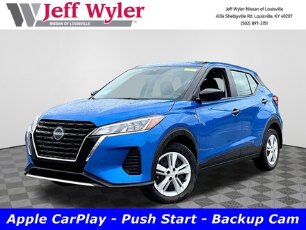 2025 Nissan Kicks Play S FWD SUV
