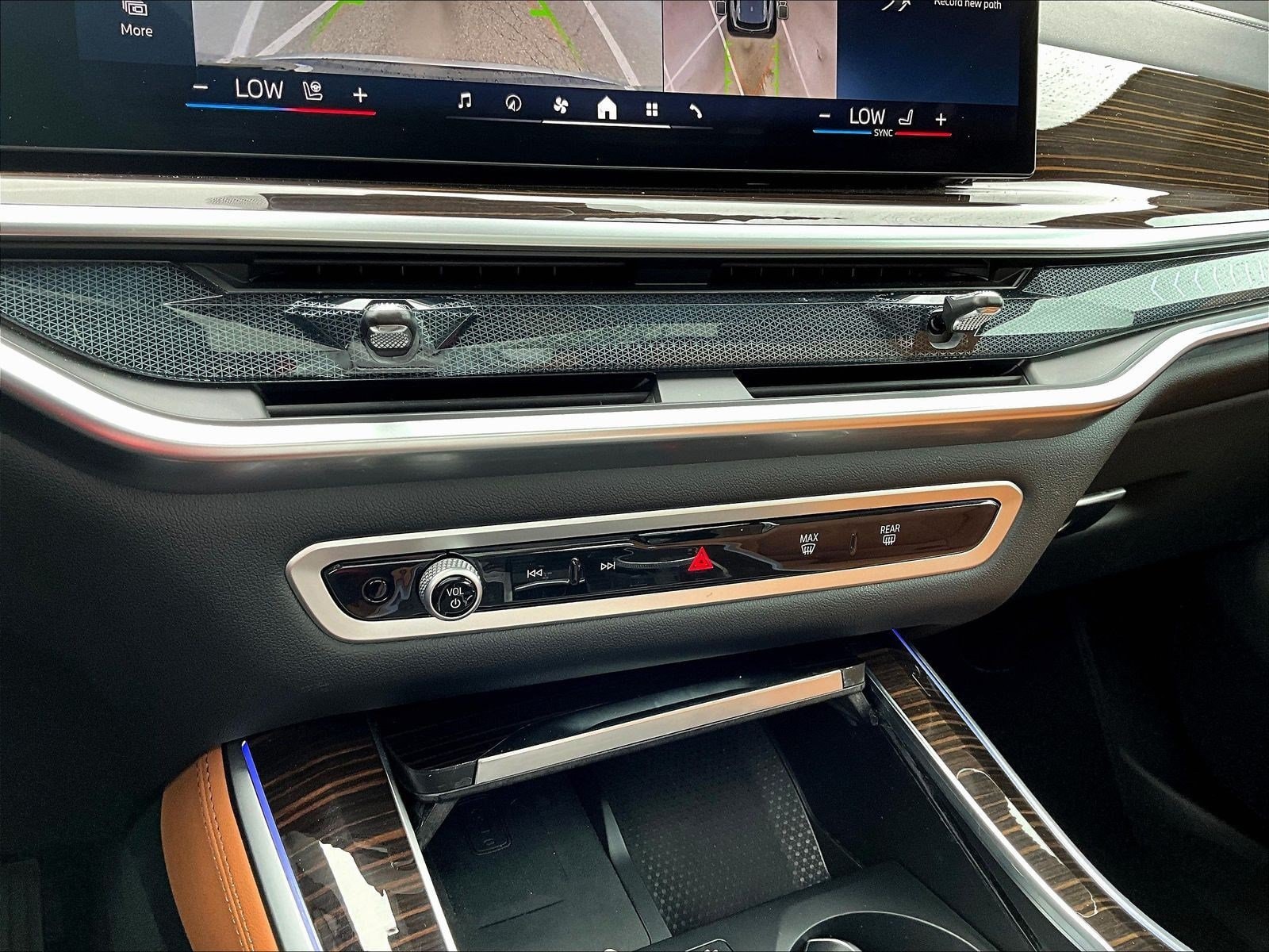 2025 BMW X5 40i - Photo 18