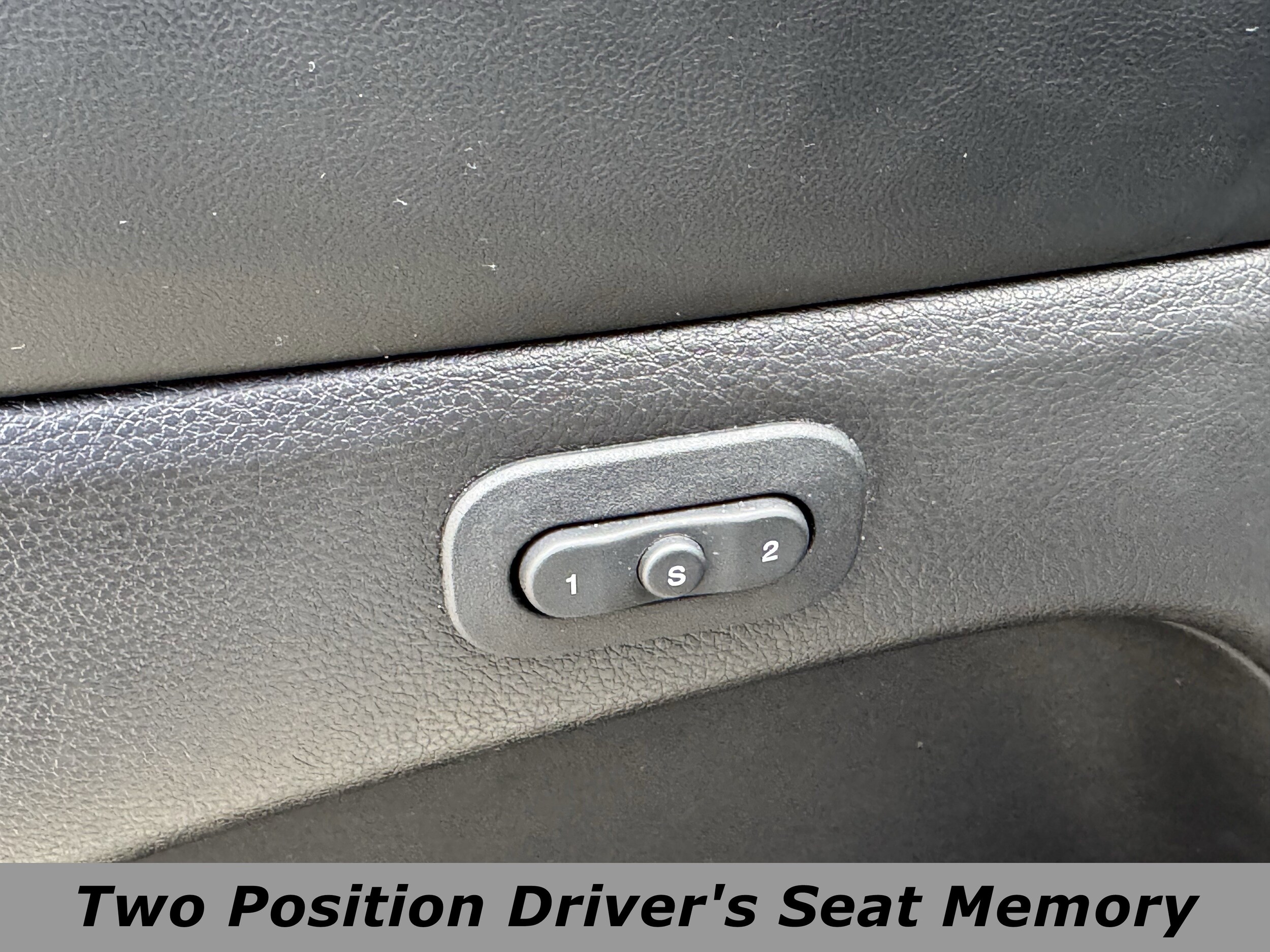 2021 Jeep Grand Cherokee Limited photo 4