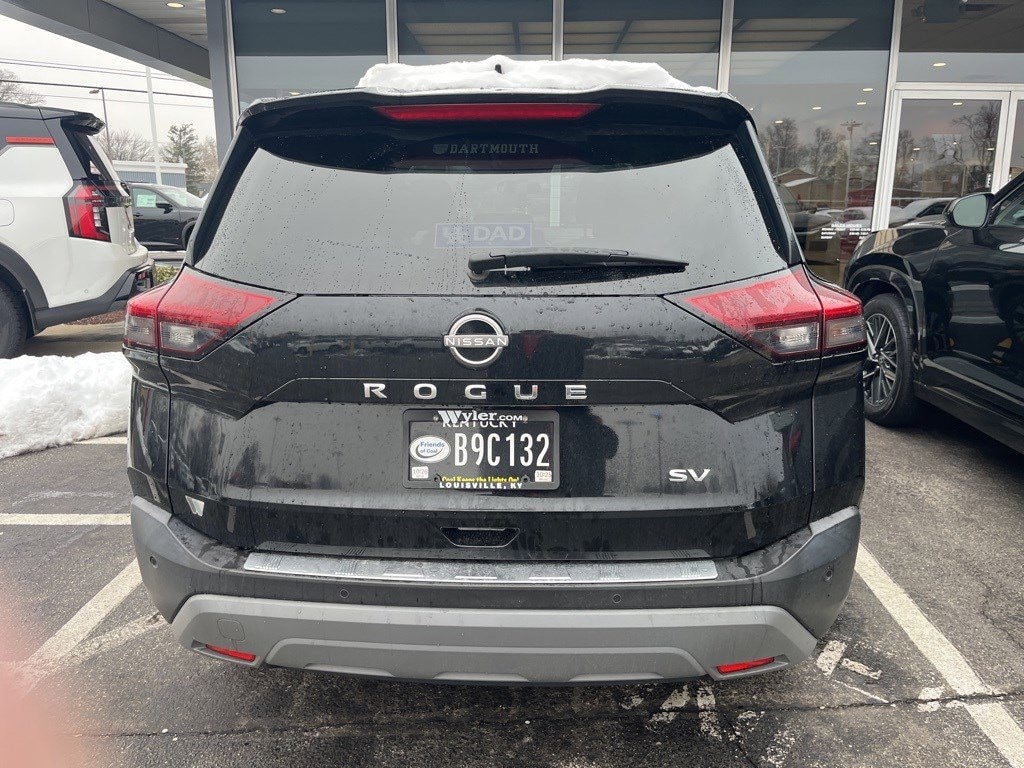 Used 2022 Nissan Rogue FWD SV SUV