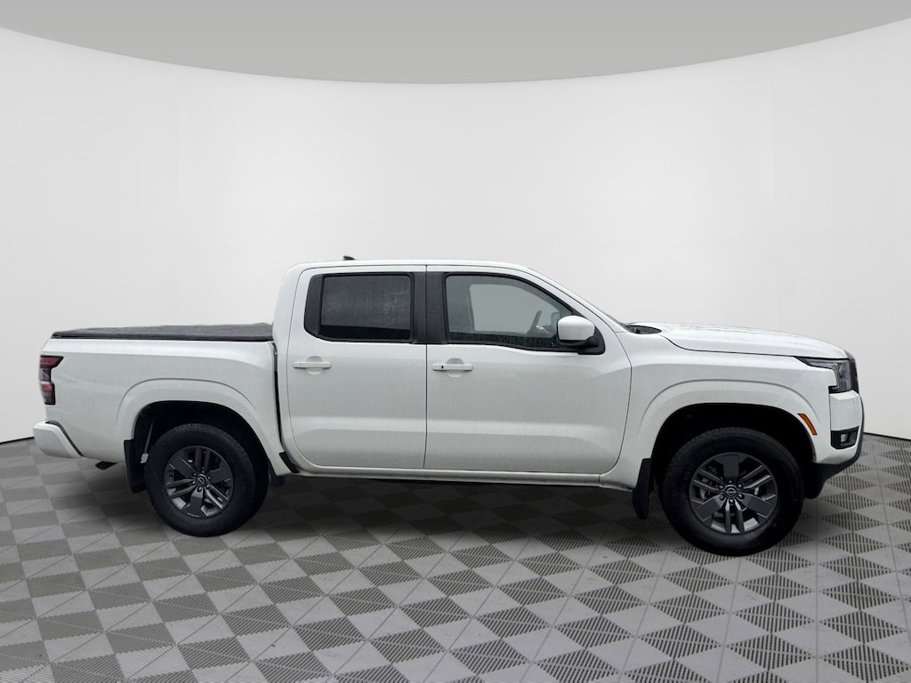 Certified 2025 Nissan Frontier Crew Cab 4x4 SV Truck Crew Cab