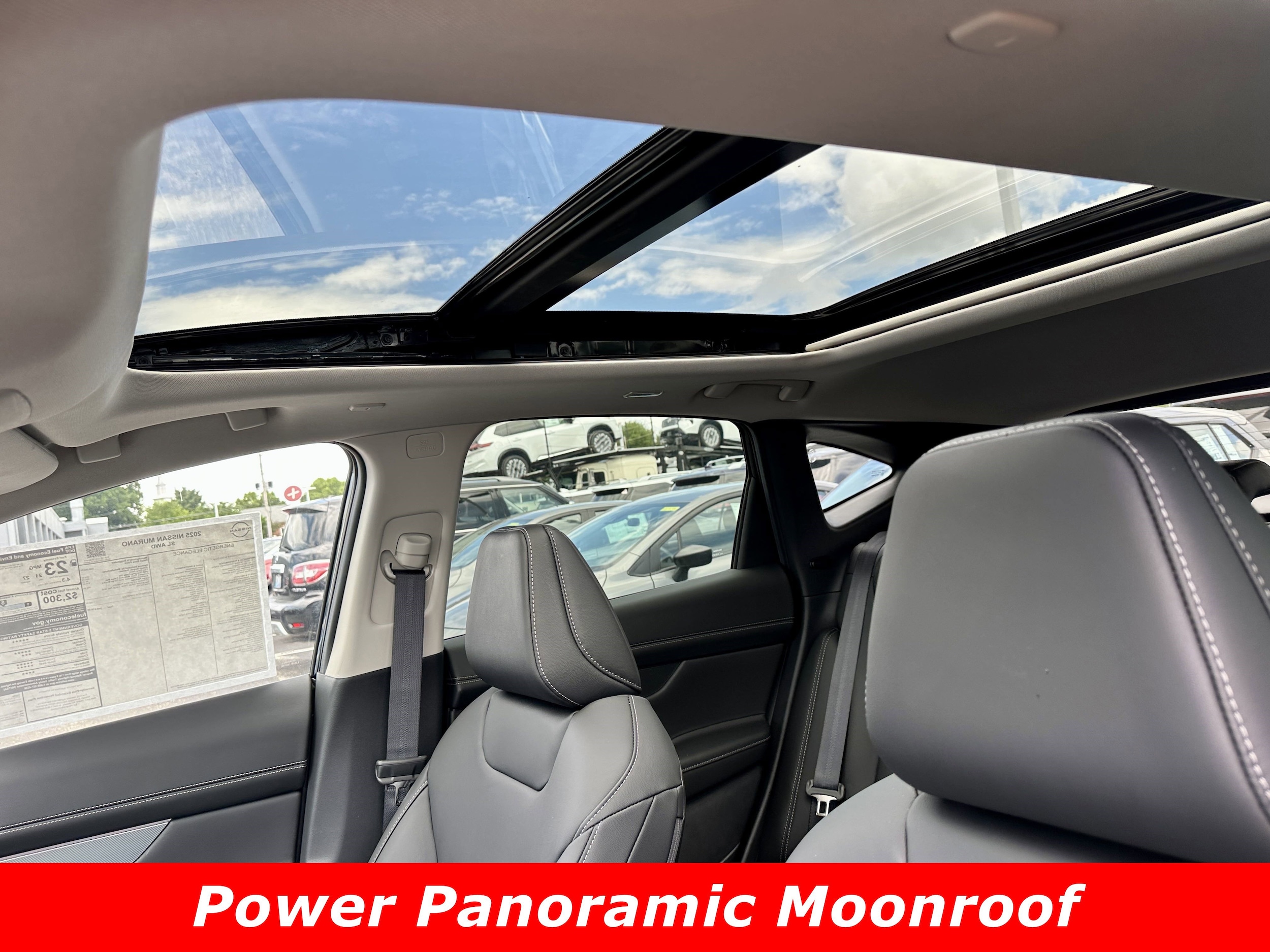 2025 Nissan Murano SL - Photo 11