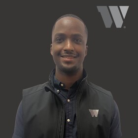 Staff member Robert Ndizihiwe from ID_58a6c62900c1