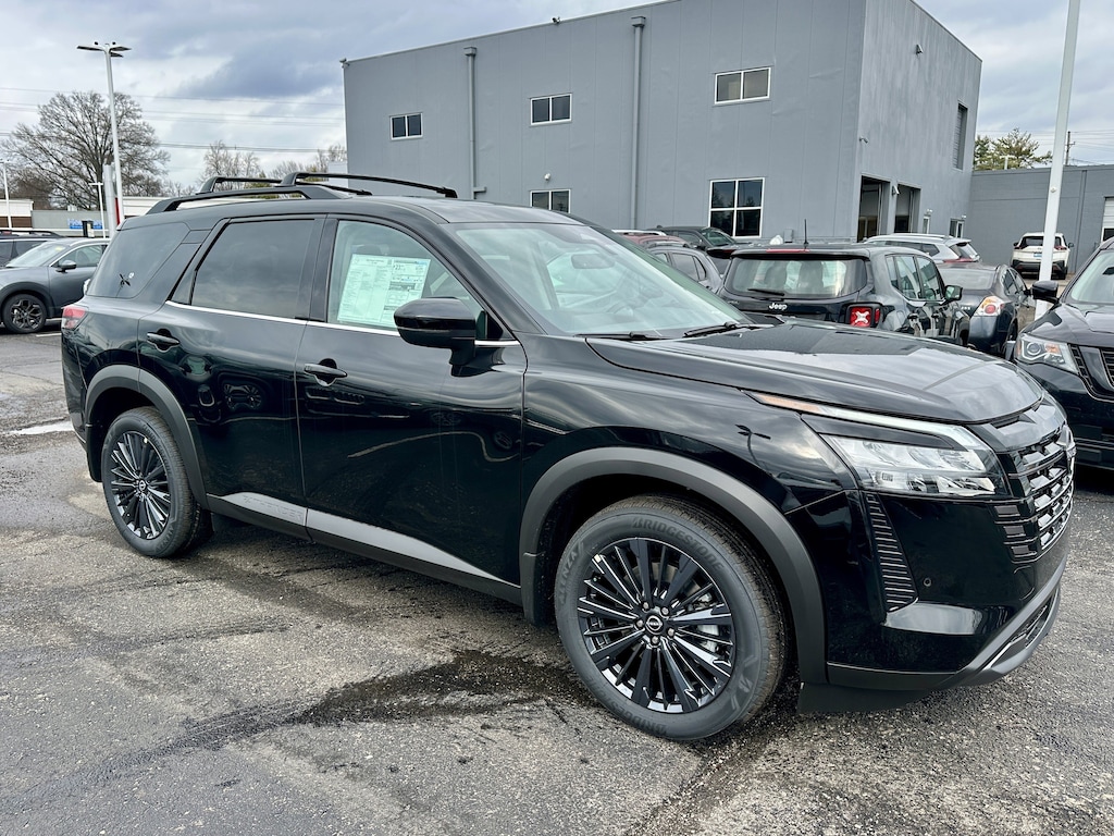 New 2026 Nissan Pathfinder SL SUV