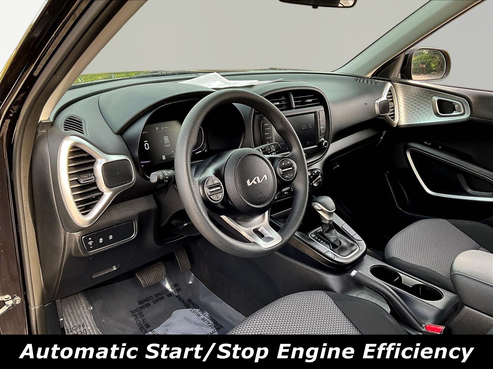 2025 Kia Soul LX - Photo 19